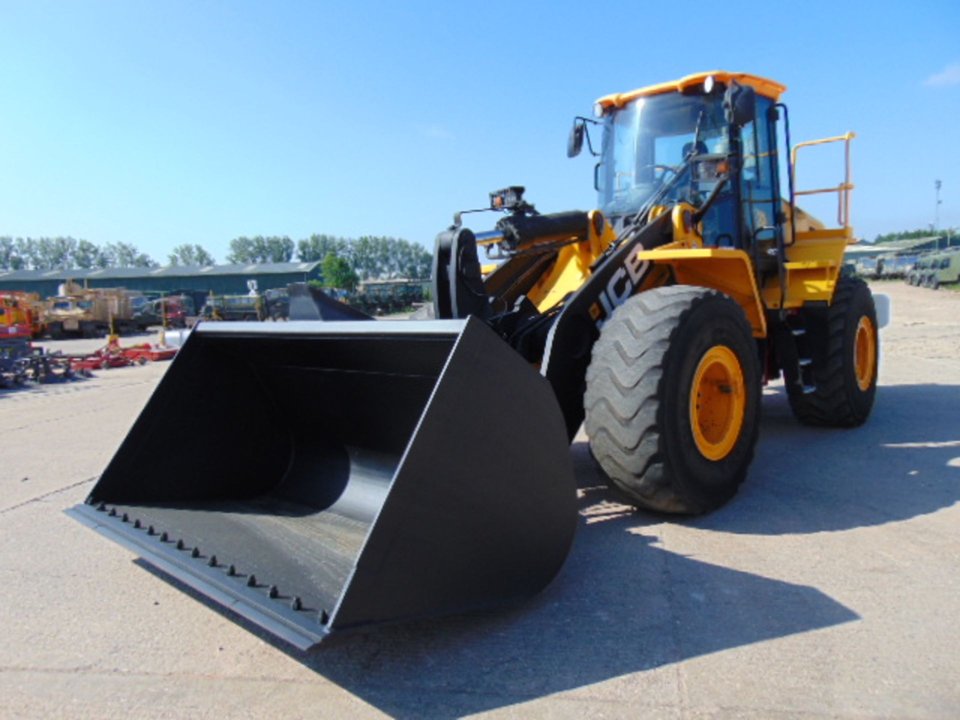 UK Government Department a 2012 JCB 457 ZX T4 Wheel Loader ONLY 7,948 HOURS! - Image 3 of 27