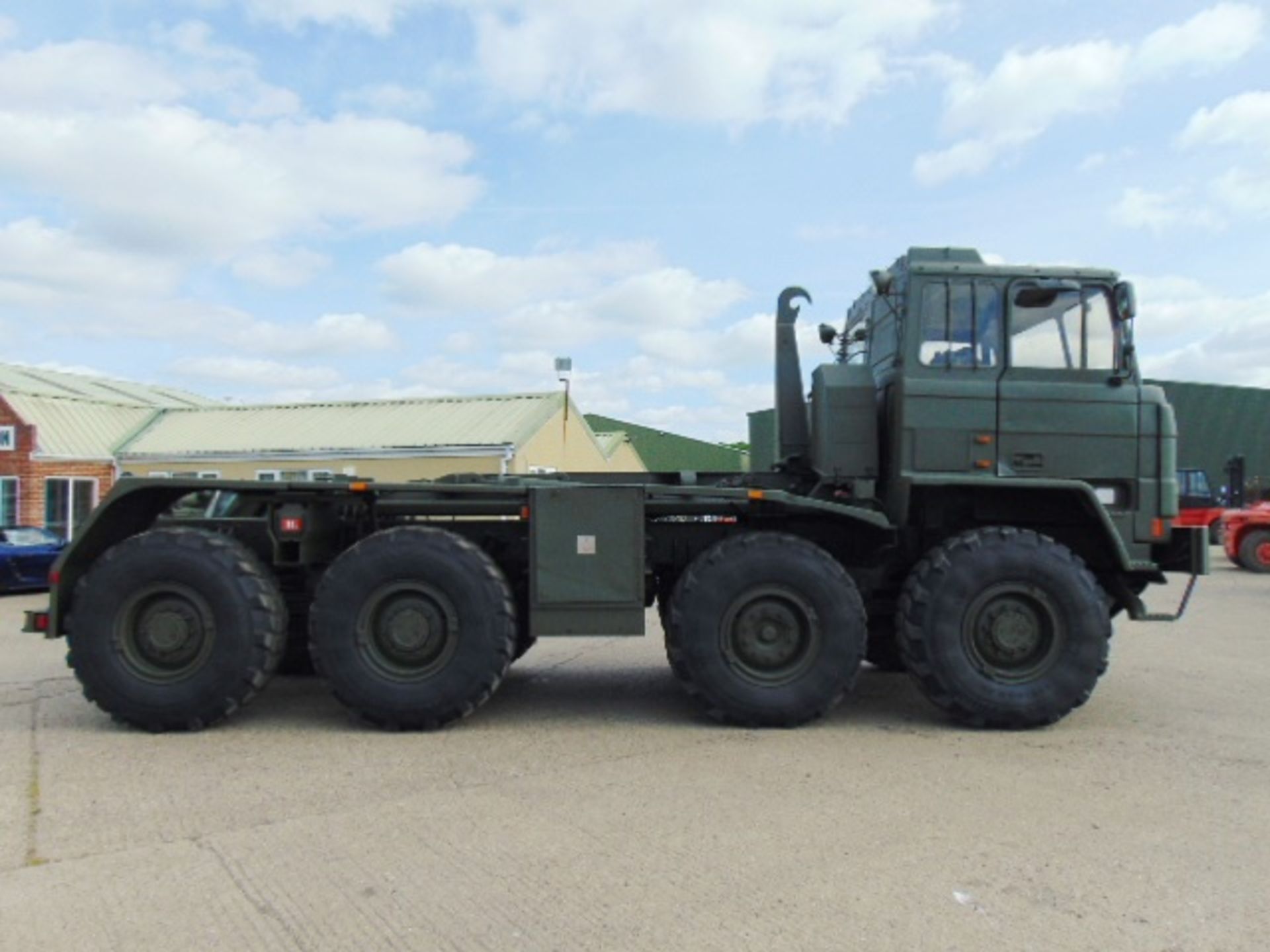 Foden 8x6 DROPS LHD Hook Loader - Image 5 of 36