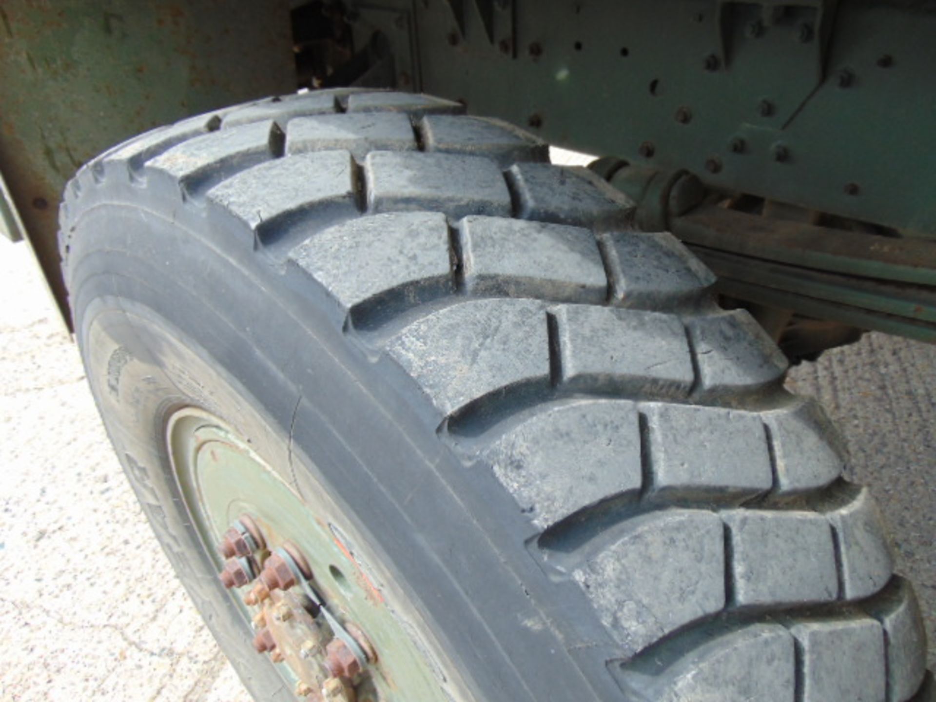 Left Hand Drive Leyland Daf 45/150 4 x 4 fitted with Hydraulic Winch ( operates Front and Rear ) - Image 25 of 27