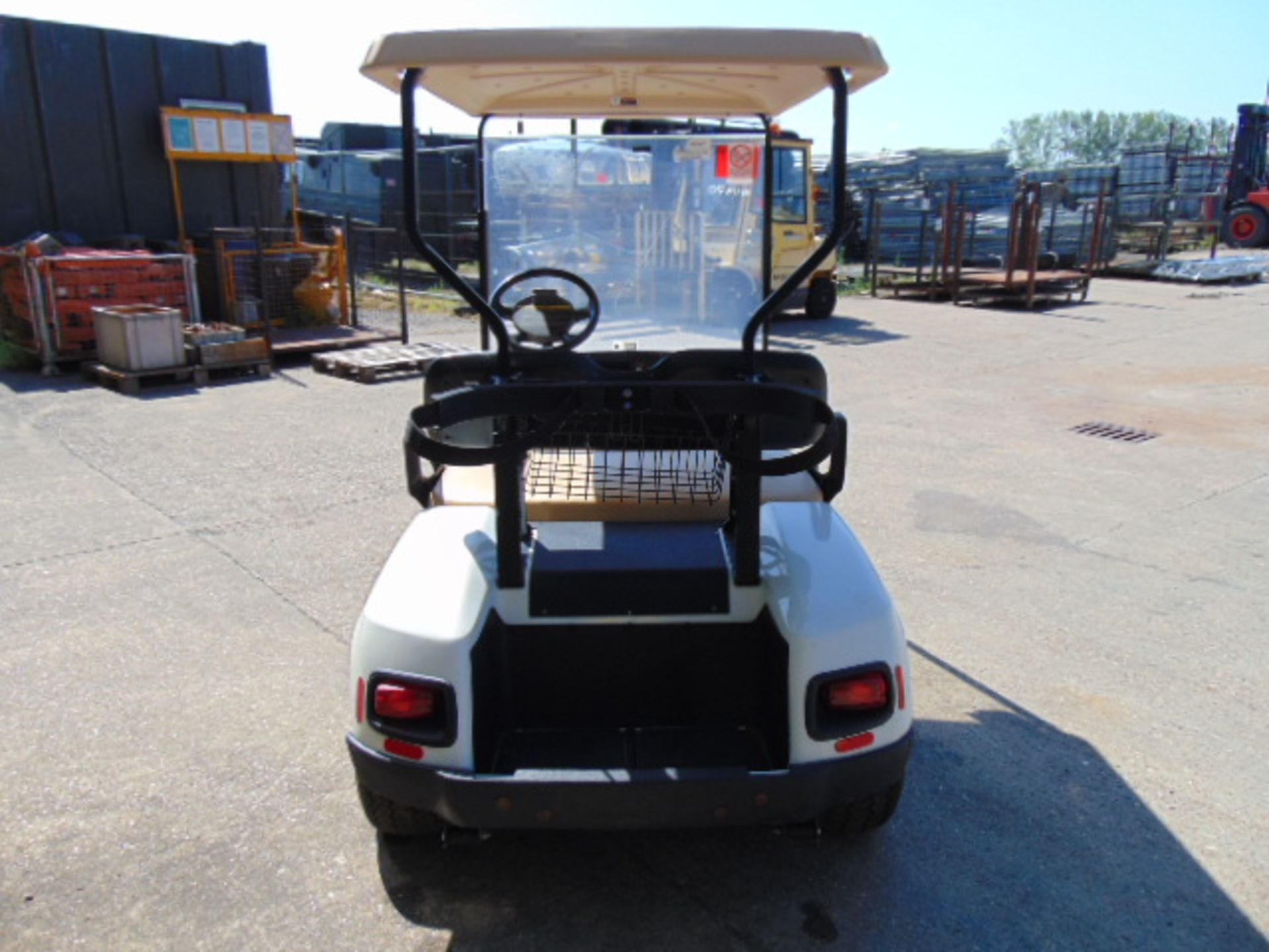 E-Z-GO Electric 2 Seat Golf Buggy ONLY 223 HOURS! - Image 7 of 17