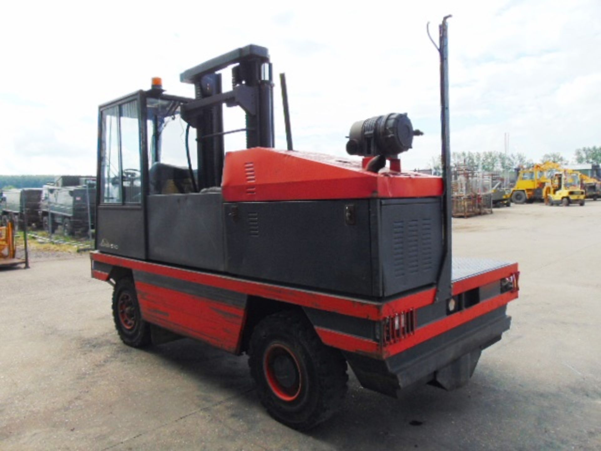 Linde S60 Sideloader Diesel Forklift - Image 7 of 15