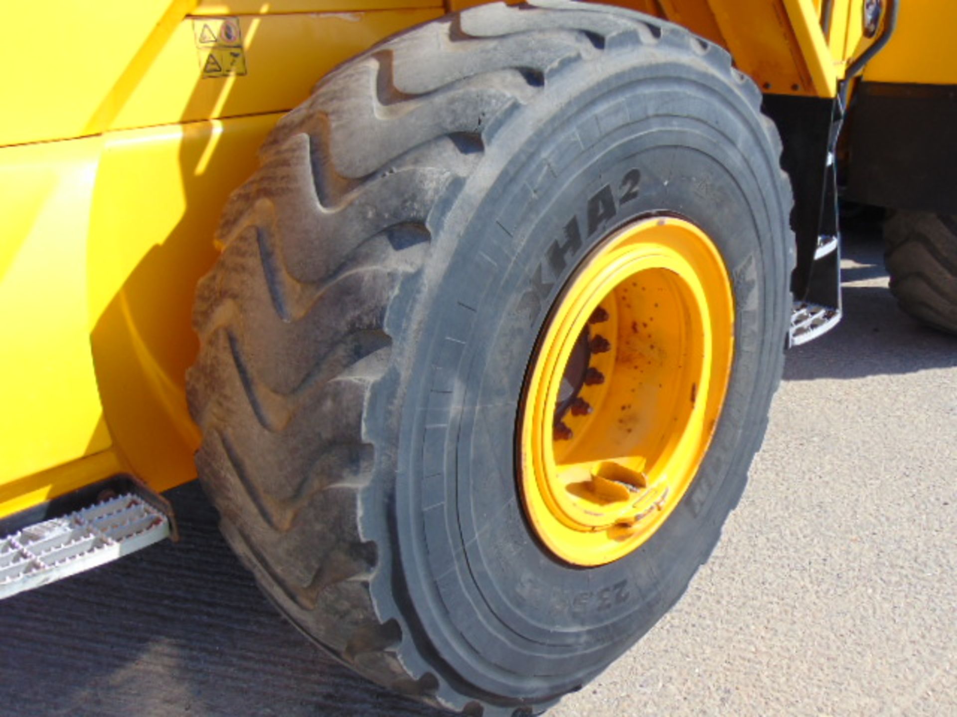 UK Government Department a 2012 JCB 457 ZX T4 Wheel Loader ONLY 7,948 HOURS! - Image 25 of 27