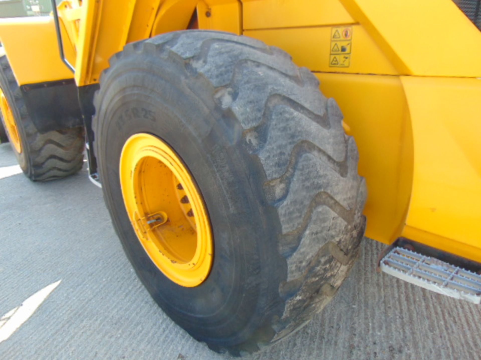 UK Government Department a 2012 JCB 457 ZX T4 Wheel Loader ONLY 7,948 HOURS! - Image 24 of 27