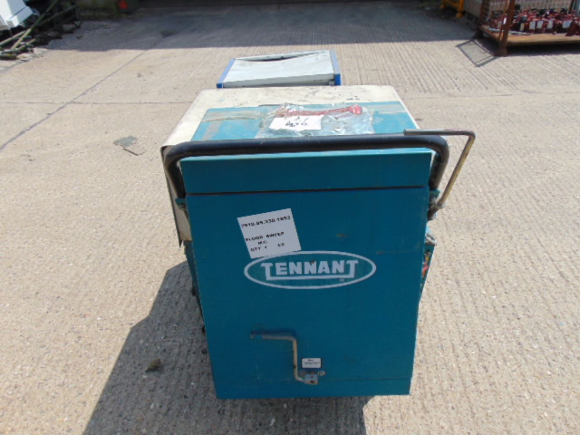 Tennant 42E Walk Behind Electric Sweeper C/W Charger - Image 6 of 11