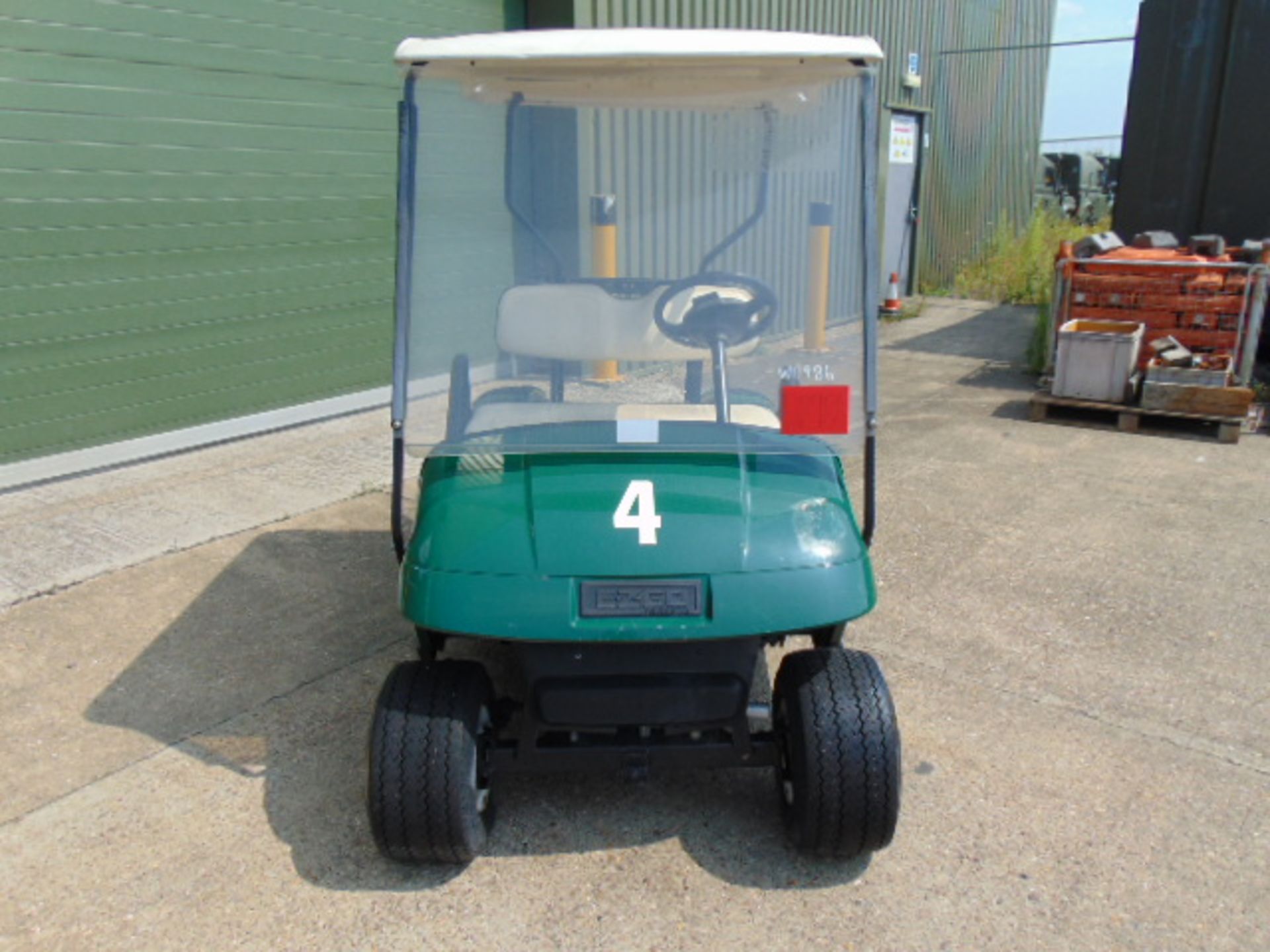 E-Z-GO LPG Gas Powered 2 Seat Golf Buggy ONLY 1,517 HOURS! - Image 2 of 15