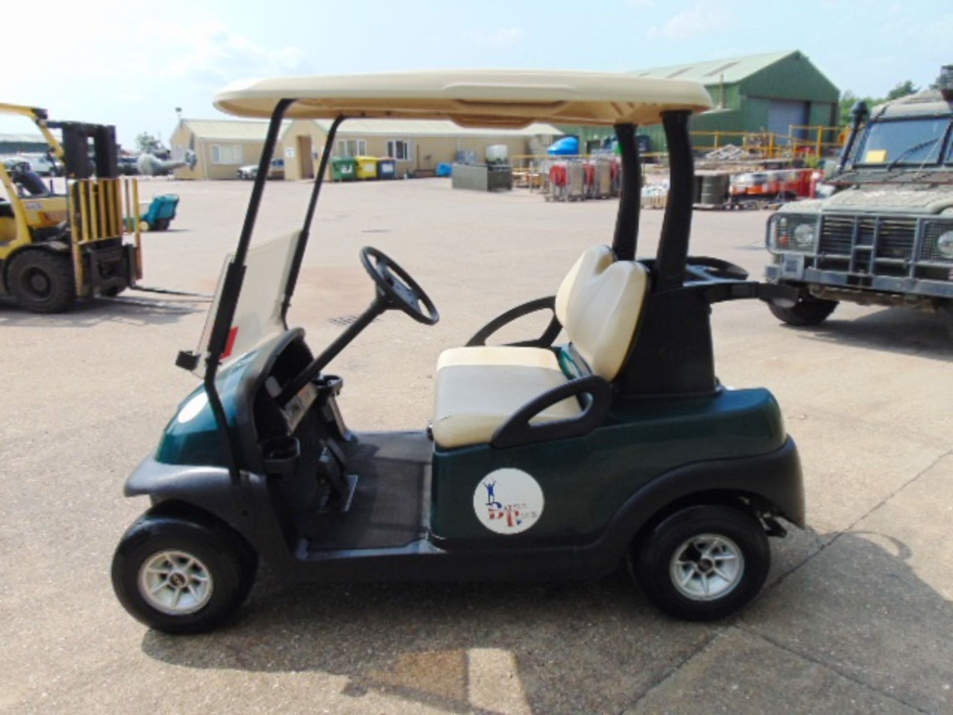 Club Car Electric Golf Buggy C/W Battery Charger - Image 4 of 12