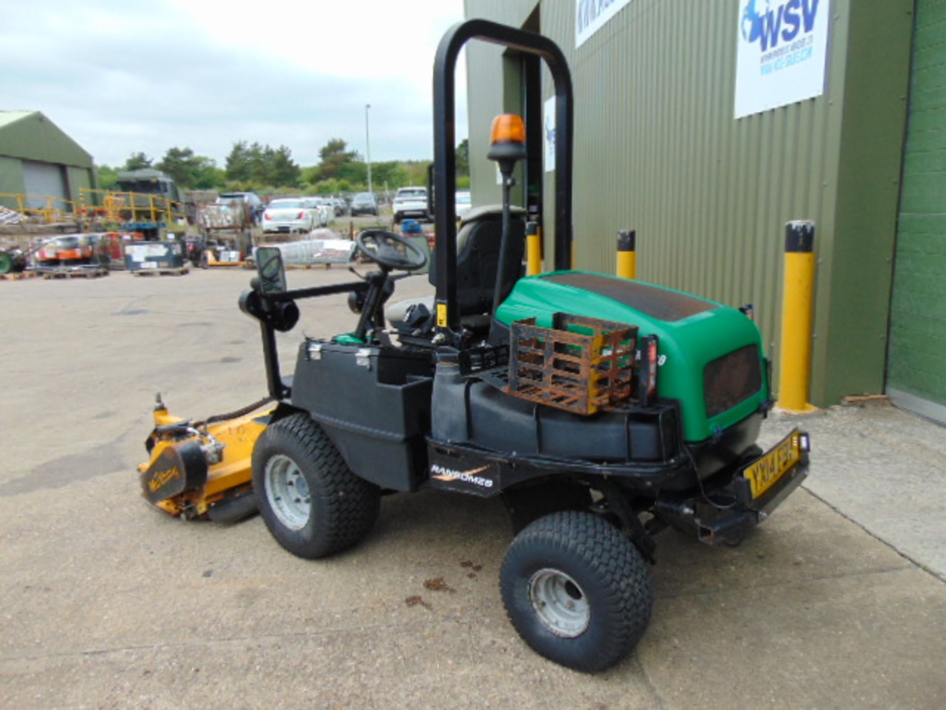 2014 Ransomes HR300 C/W Muthing Outfront Flail Mower ONLY 2,395 HOURS - Image 6 of 24