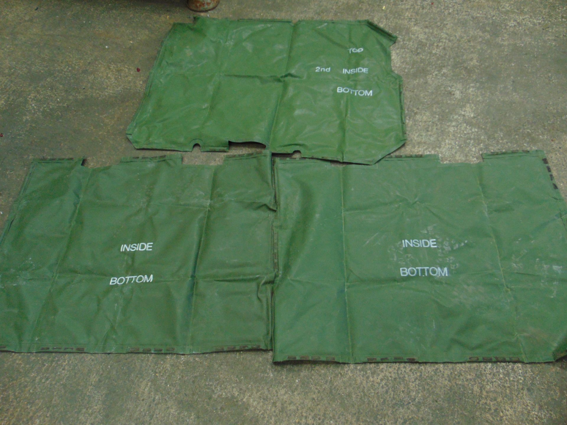 3 x MAGNETIC WINDSCREEN COVERS - Image 2 of 2