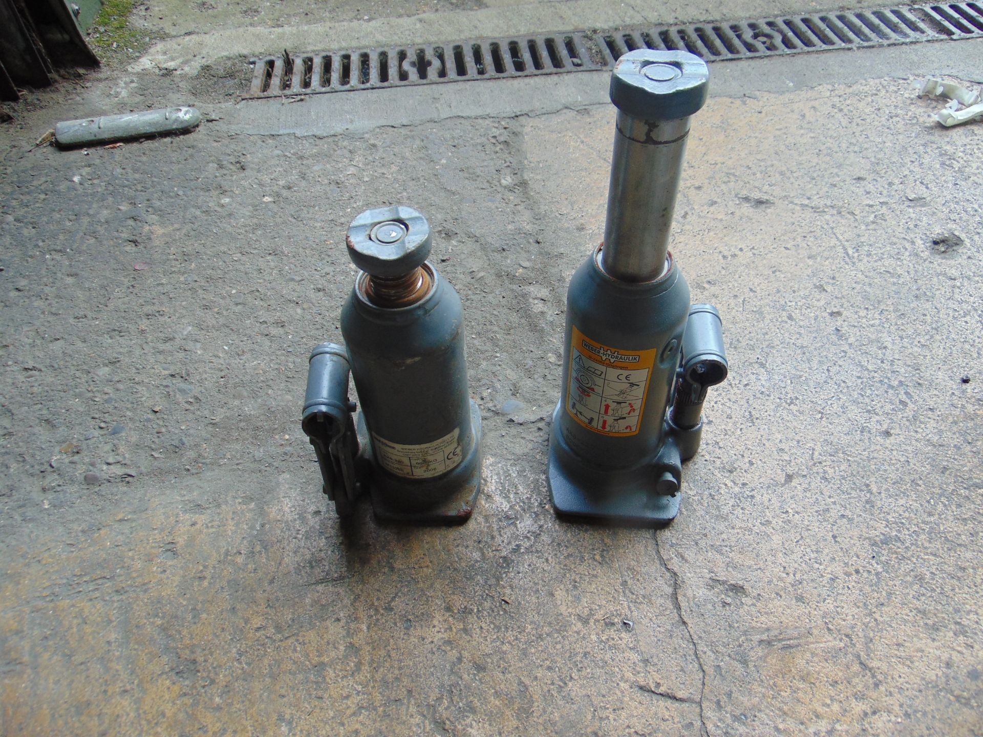 2 x Webber-Hydraulik 8t vehicle bottle jack - Image 3 of 3