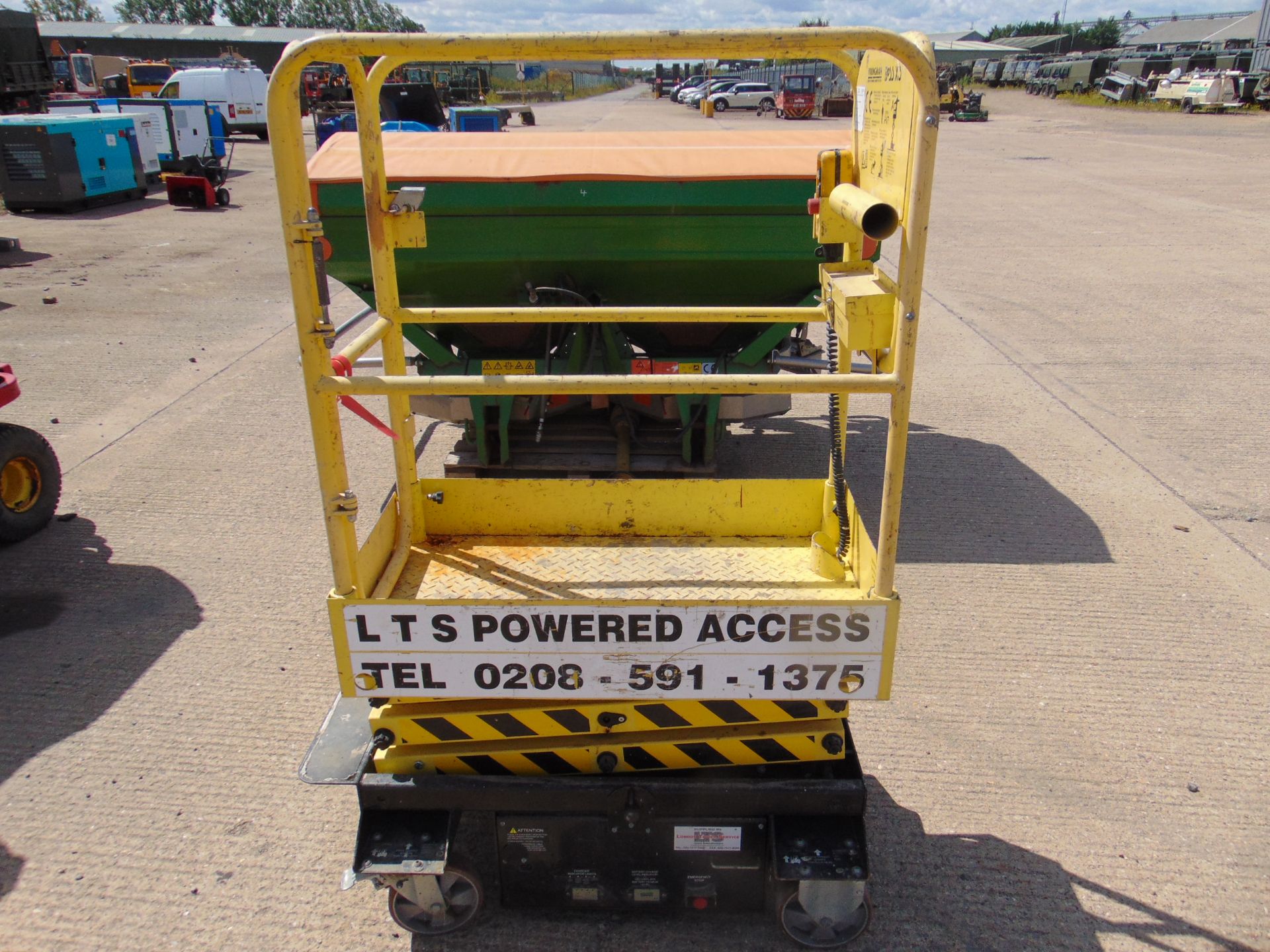 YOUNGMAN BOSS X3 MOBILE SCISSOR LIFT - Image 10 of 10