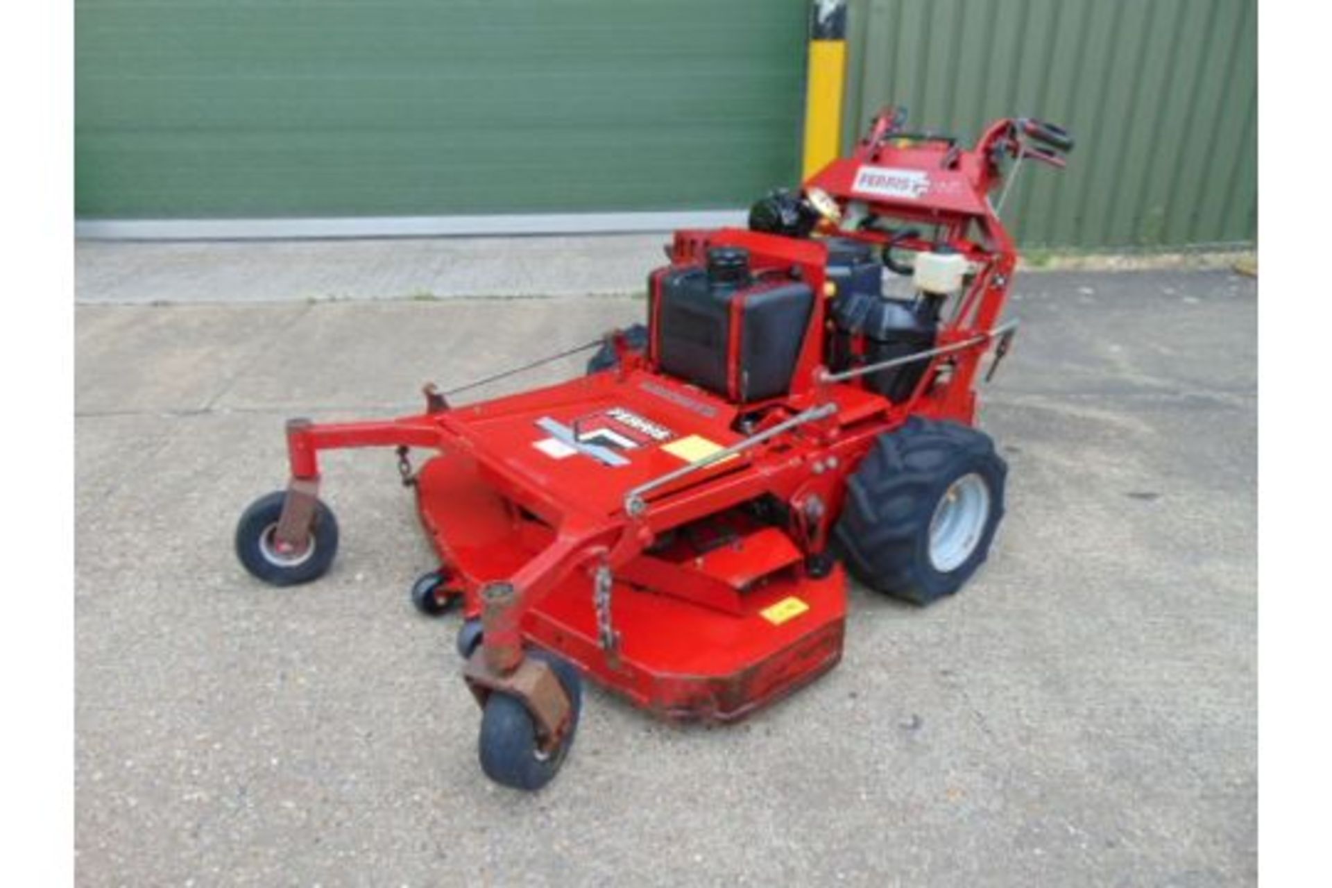 Ferris Zero Turn Comfort Control DD 48" Mower