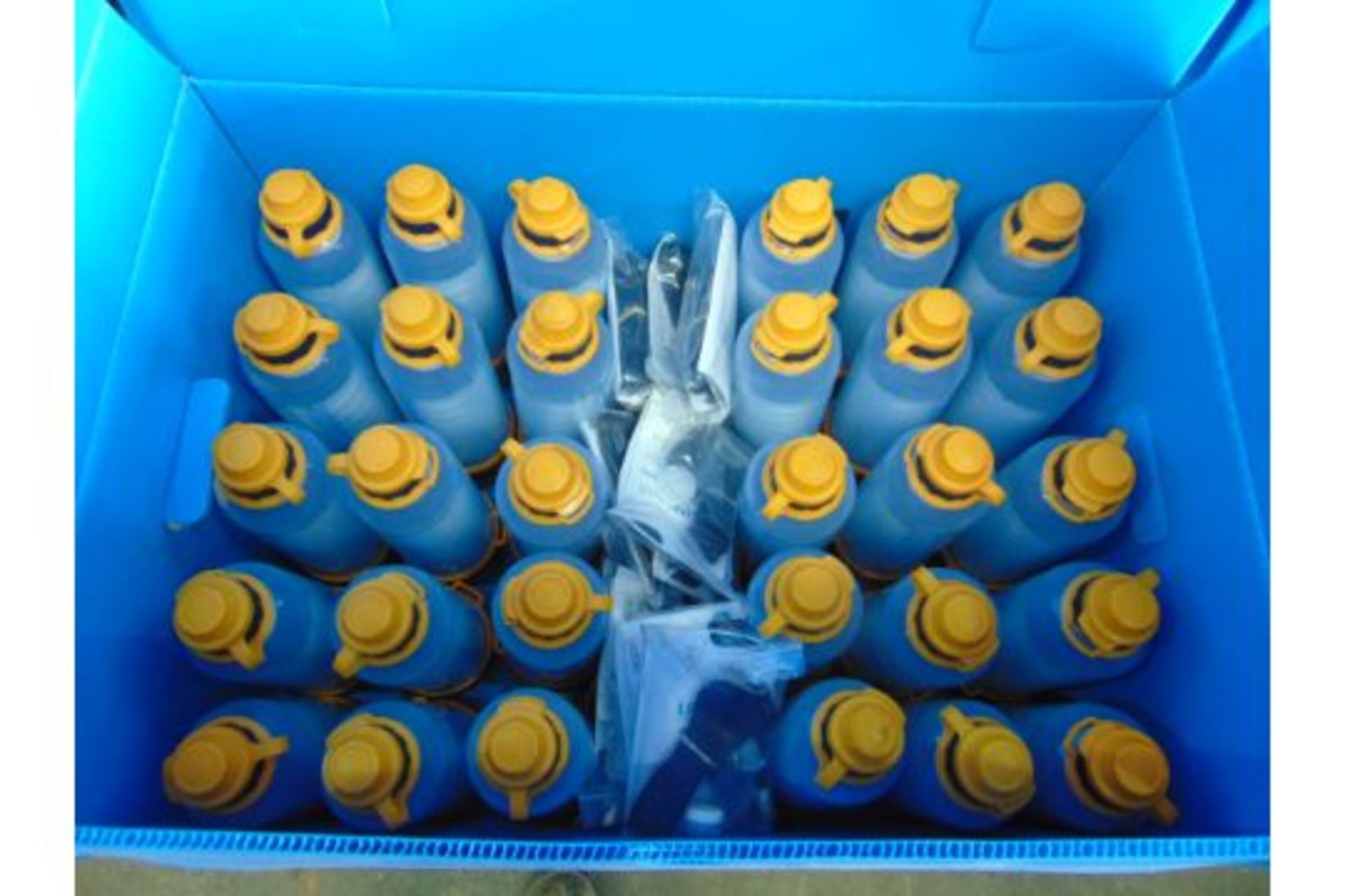 30 x Unissued Lifesaver 400UF ultra filtration water bottles