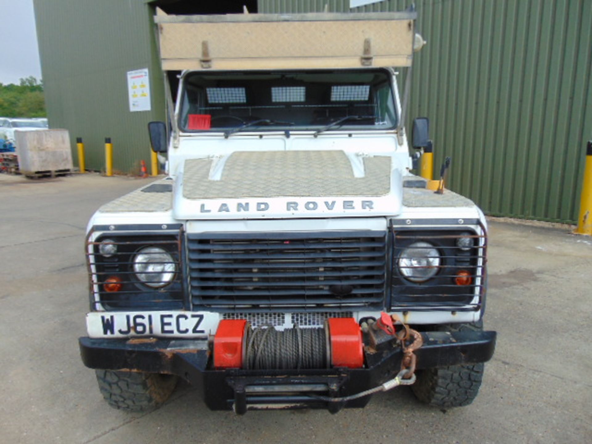 2011 Land Rover Defender 110 Puma hardtop 4x4 Utility vehicle - Image 3 of 41