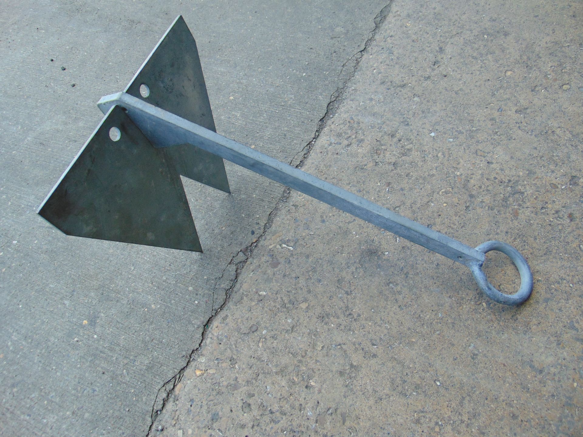 Heavy Duty Winching Ground Anchor - Image 2 of 3