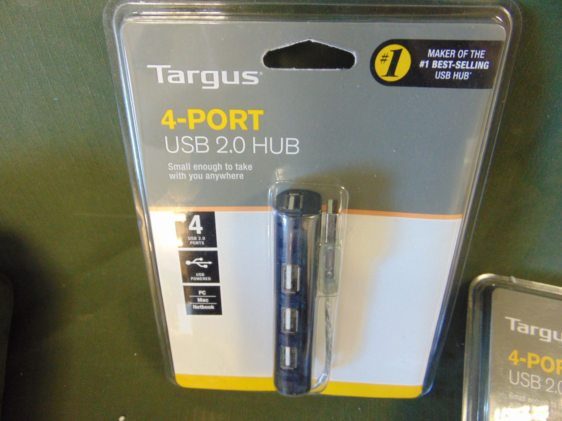 3 x Targus 4-Port USB Hubs *Unused* - Image 2 of 2