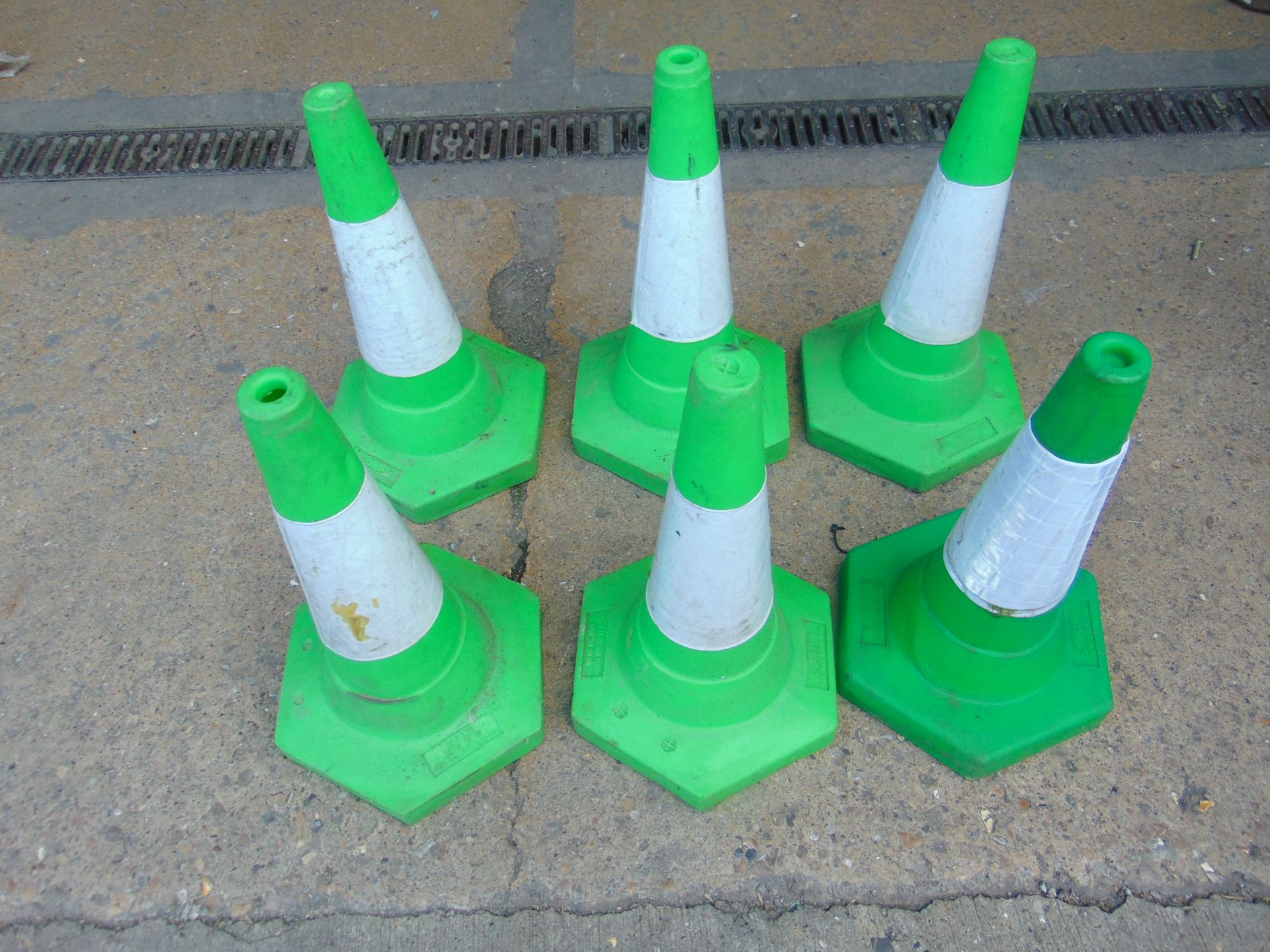 6 x Green Traffic Cones