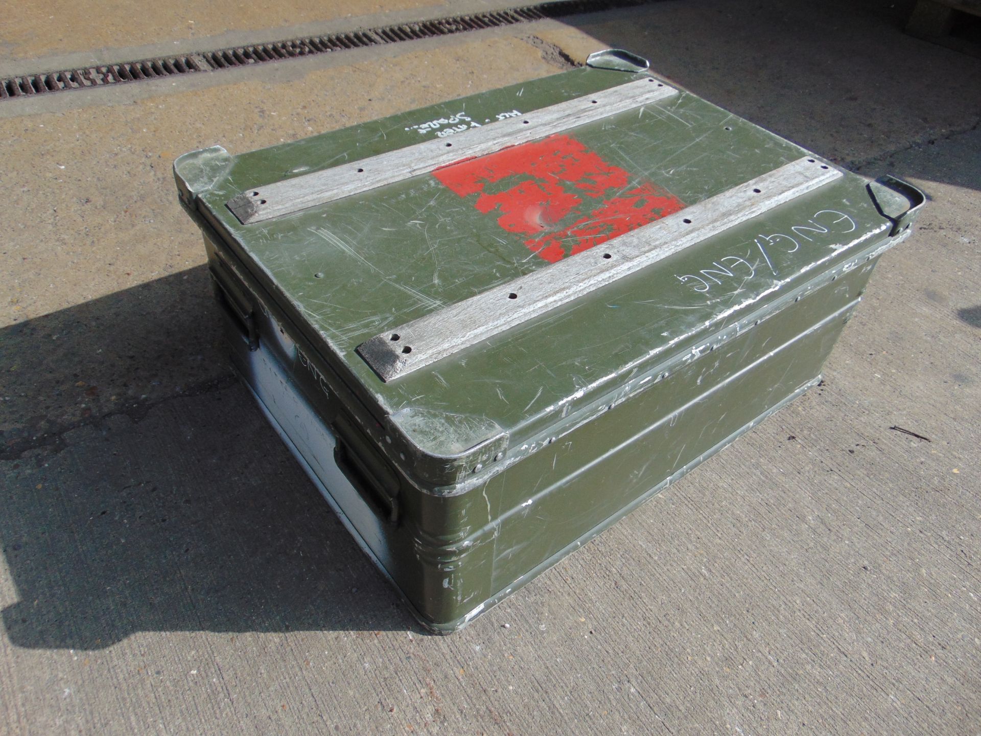 Aluminium Stackable Storage Box L30" x W23" x H12.5" - Image 3 of 5