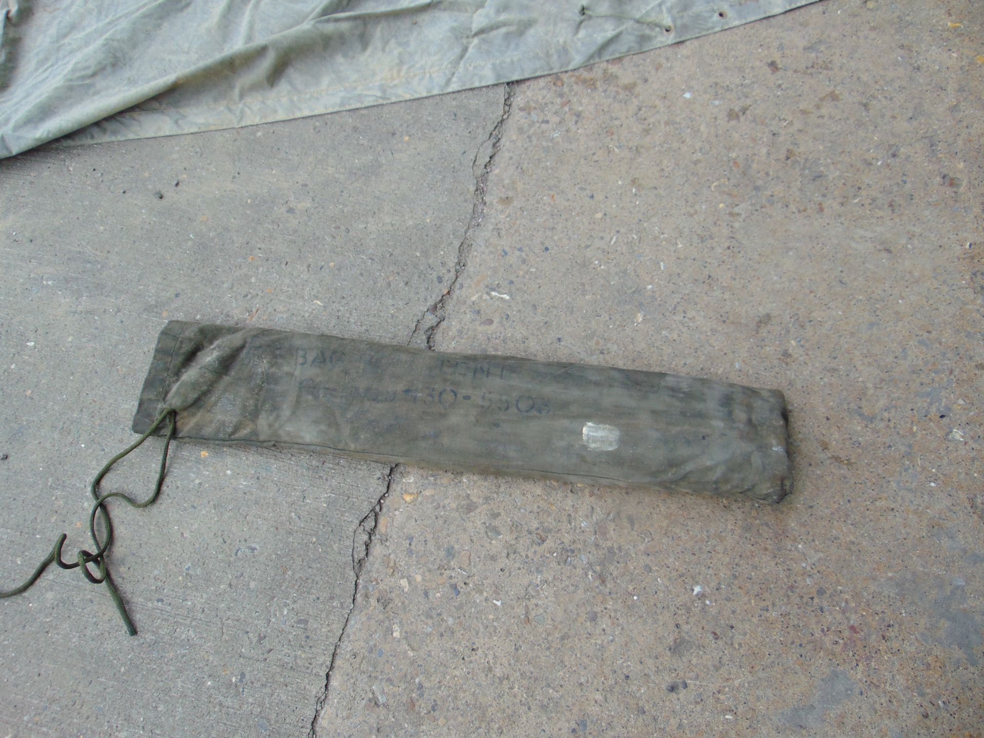 AFV Crew Shelter/Tent with Poles - Image 4 of 5