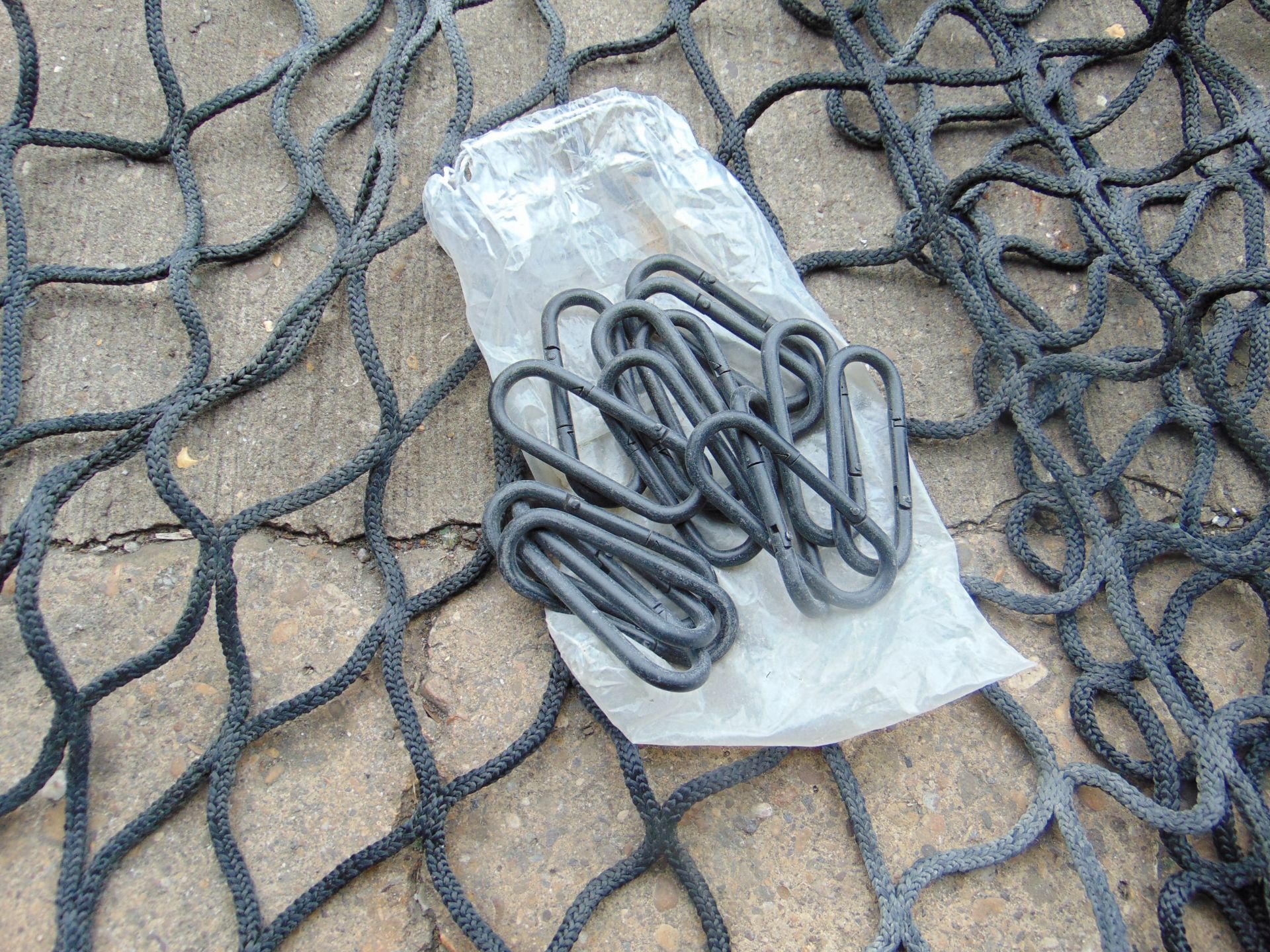 2 x LOADTAMER CARGO NETS 80" x 84", WITH CONNECTOR LOOPS - Image 2 of 4