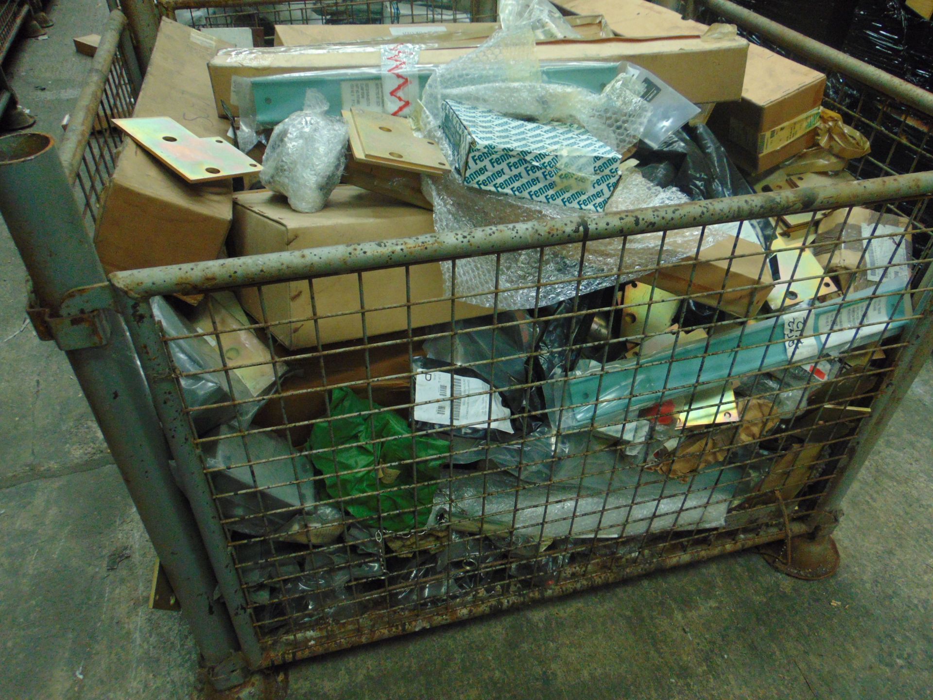PALLET OF ASSORTED FV VEHICLE SPARES - Image 2 of 5