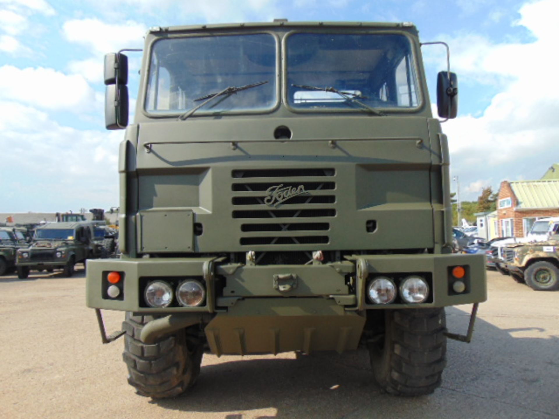 Foden 8x6 DROPS LHD Hook Loader ONLY 38,081Km! - Image 2 of 25