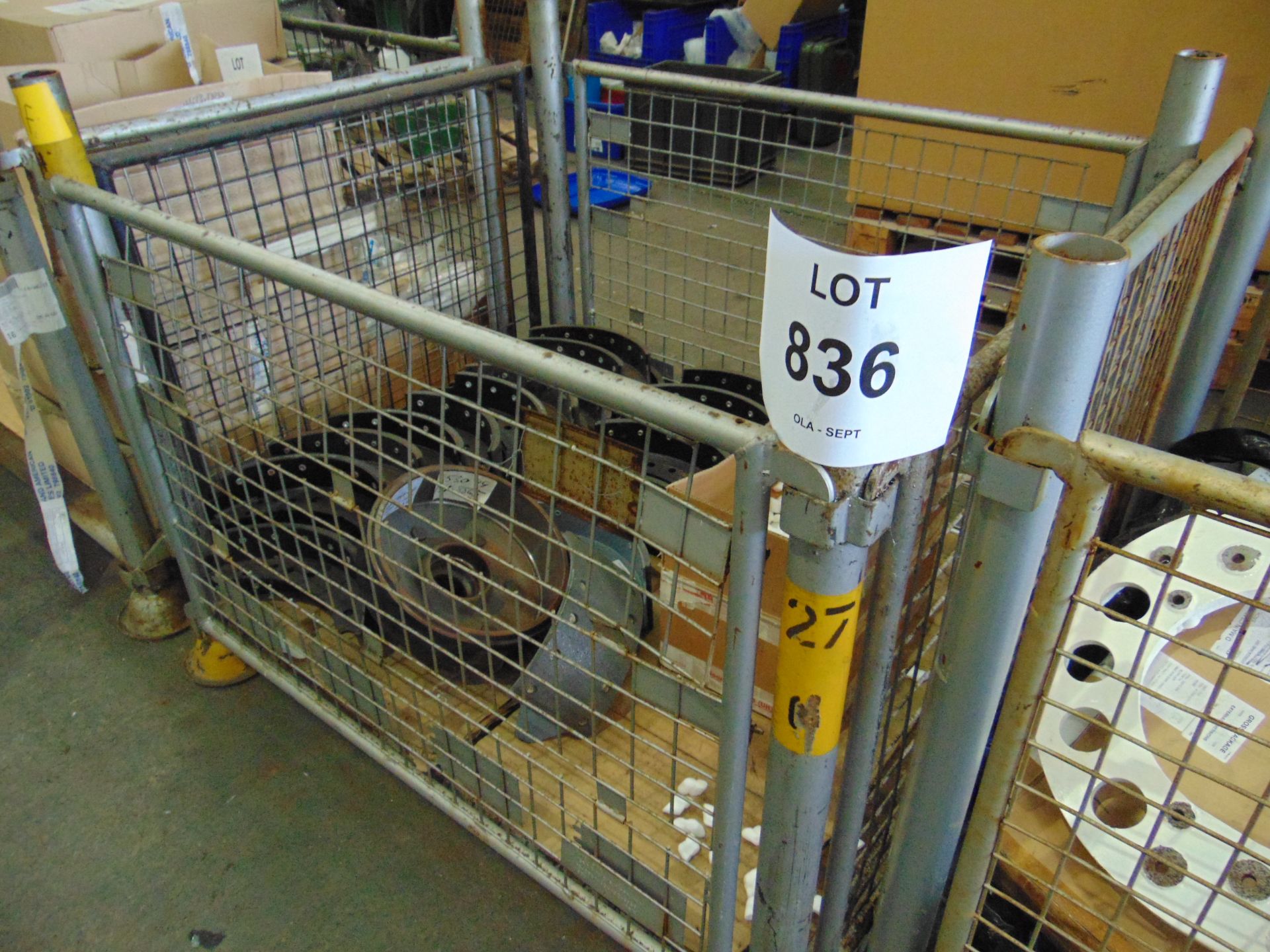 Unissued Bedford Brake shoes and Brake Drum as Shown - Image 3 of 3