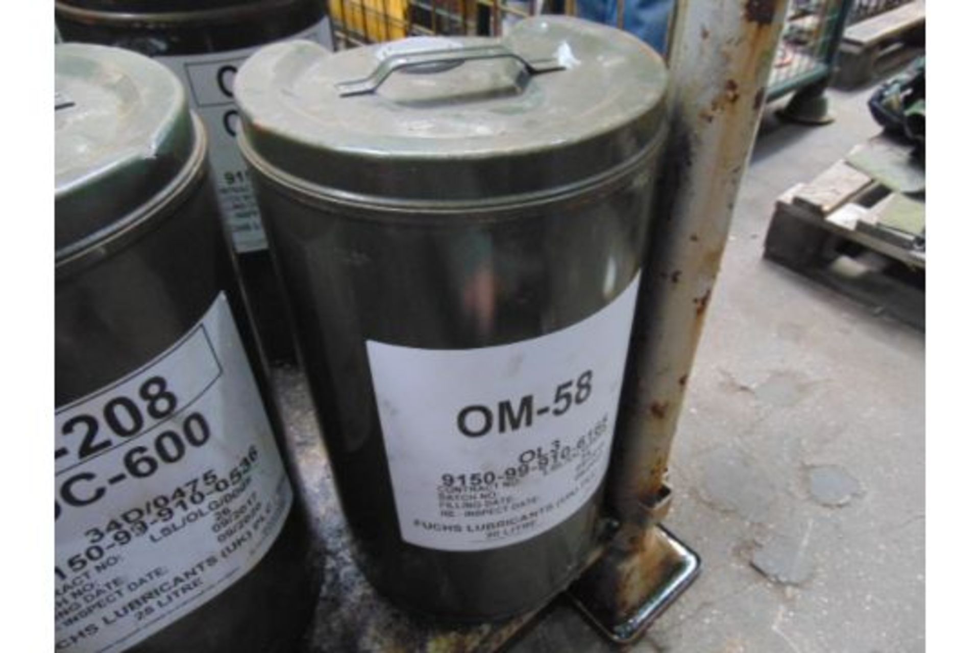 1 x Unissued 20L Drum of OM-58 High Quality Light Oil