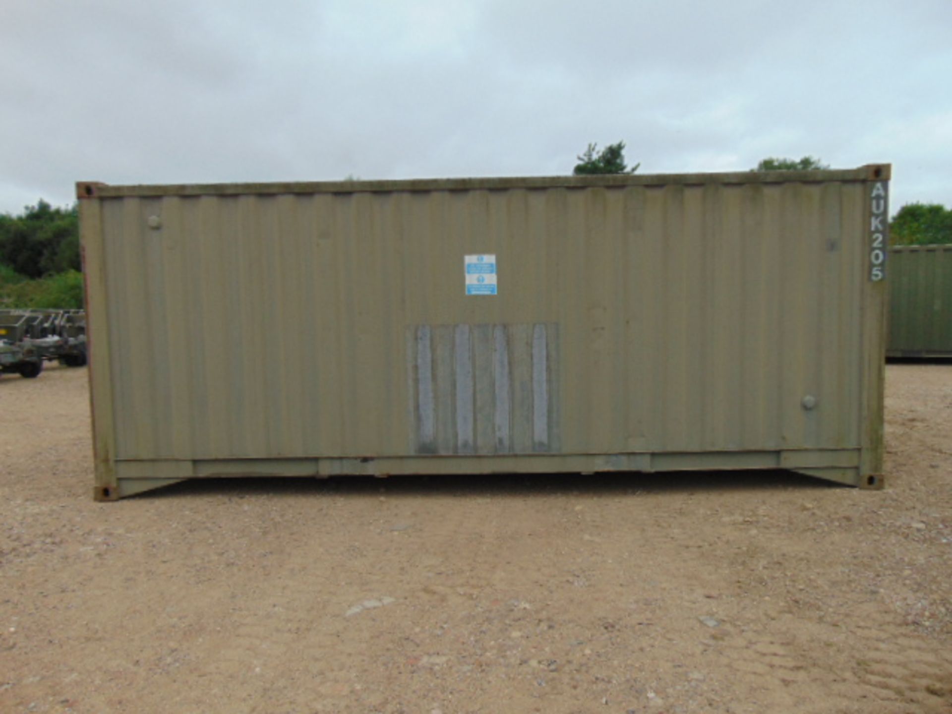 20ft Insulated ISO Container with fork handling positions, twist lock castings etc - Image 5 of 15
