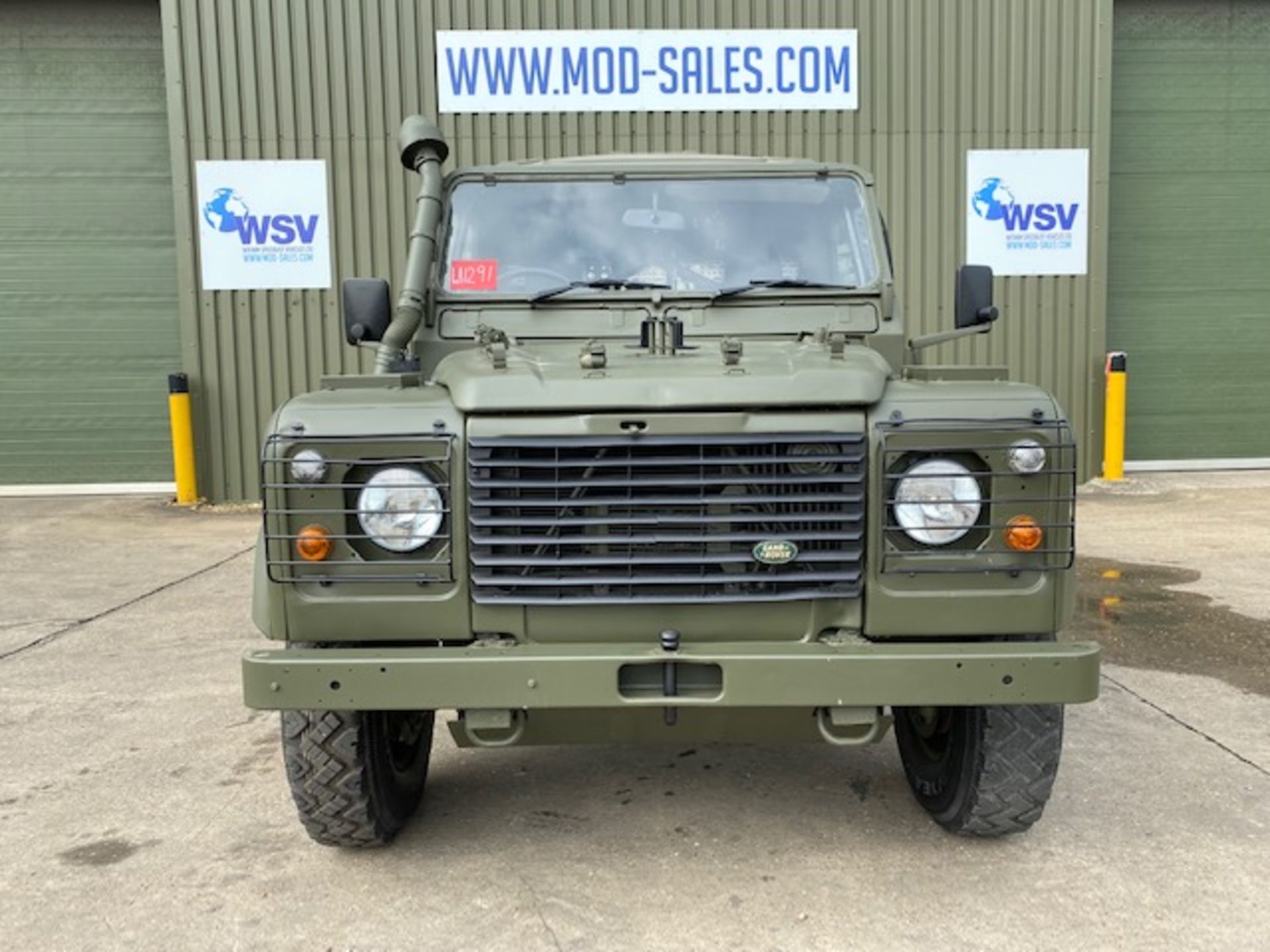 1998 Military Specification Land Rover Wolf 110 Hard Top ONLY 126,197Km! - Bild 3 aus 48