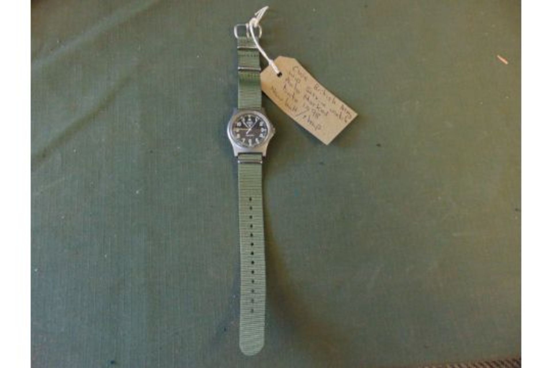 CWC W10 British Army Service Watch Nato Marked Date 1998 New battery and strap - Image 3 of 3