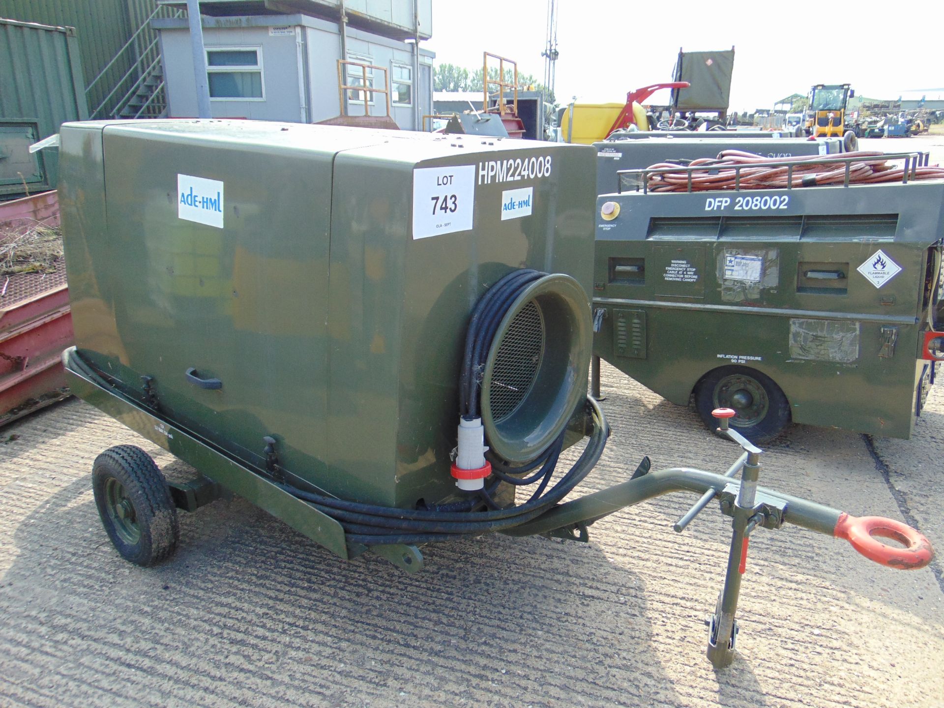 AIRCRAFT HYDRAULIC SERVICING TROLLEY MK18 FROM R.A.F. - Image 2 of 5