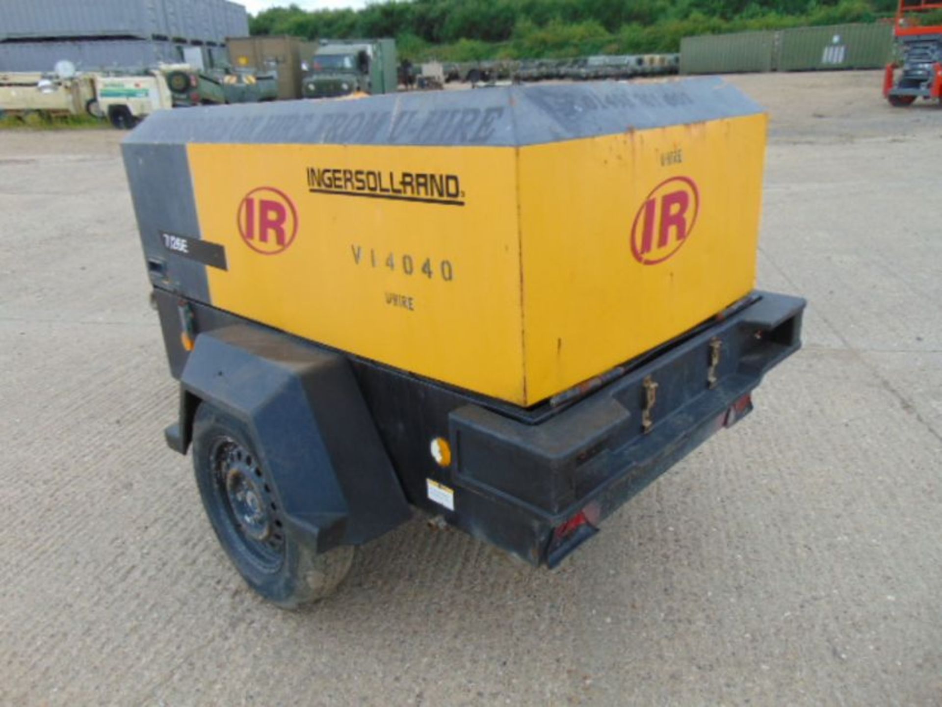 2009 Doosan Ingersoll Rand Trailed Compressor Generator ONLY 885 HOURS! - Image 8 of 13