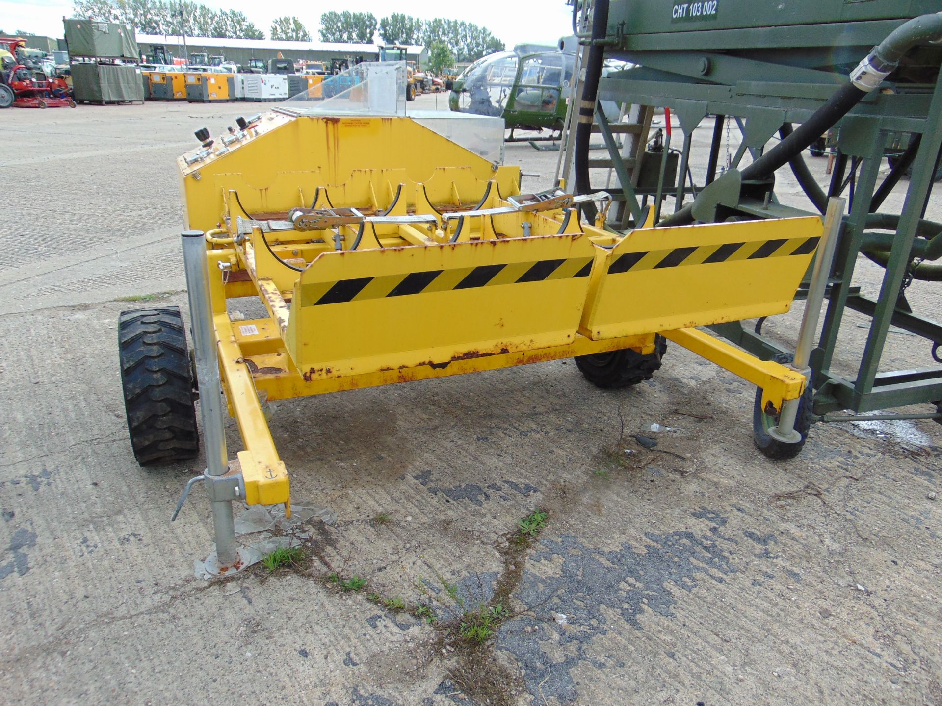 Nitrogen Single Axle Servicing Trolley with Brakes etc. from RAF - Image 2 of 4