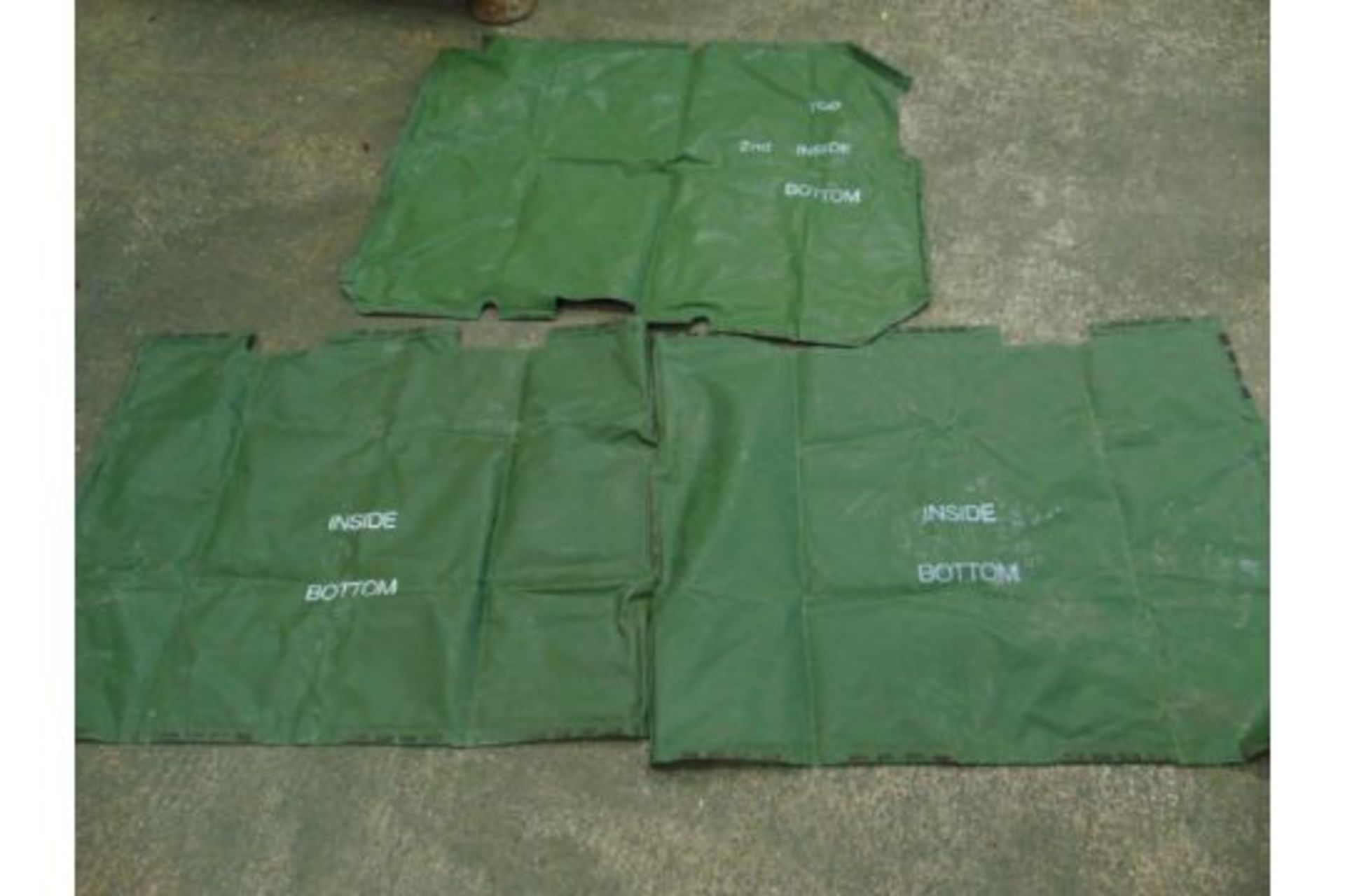 3 x MAGNETIC WINDSCREEN COVERS - Image 2 of 2