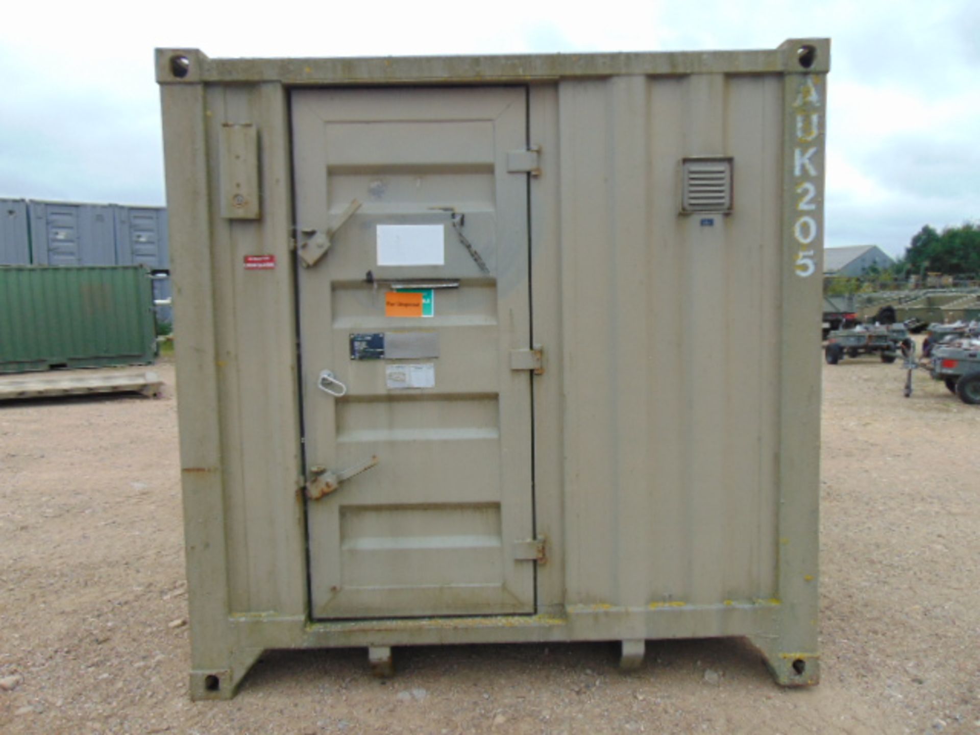 20ft Insulated ISO Container with fork handling positions, twist lock castings etc - Image 2 of 15