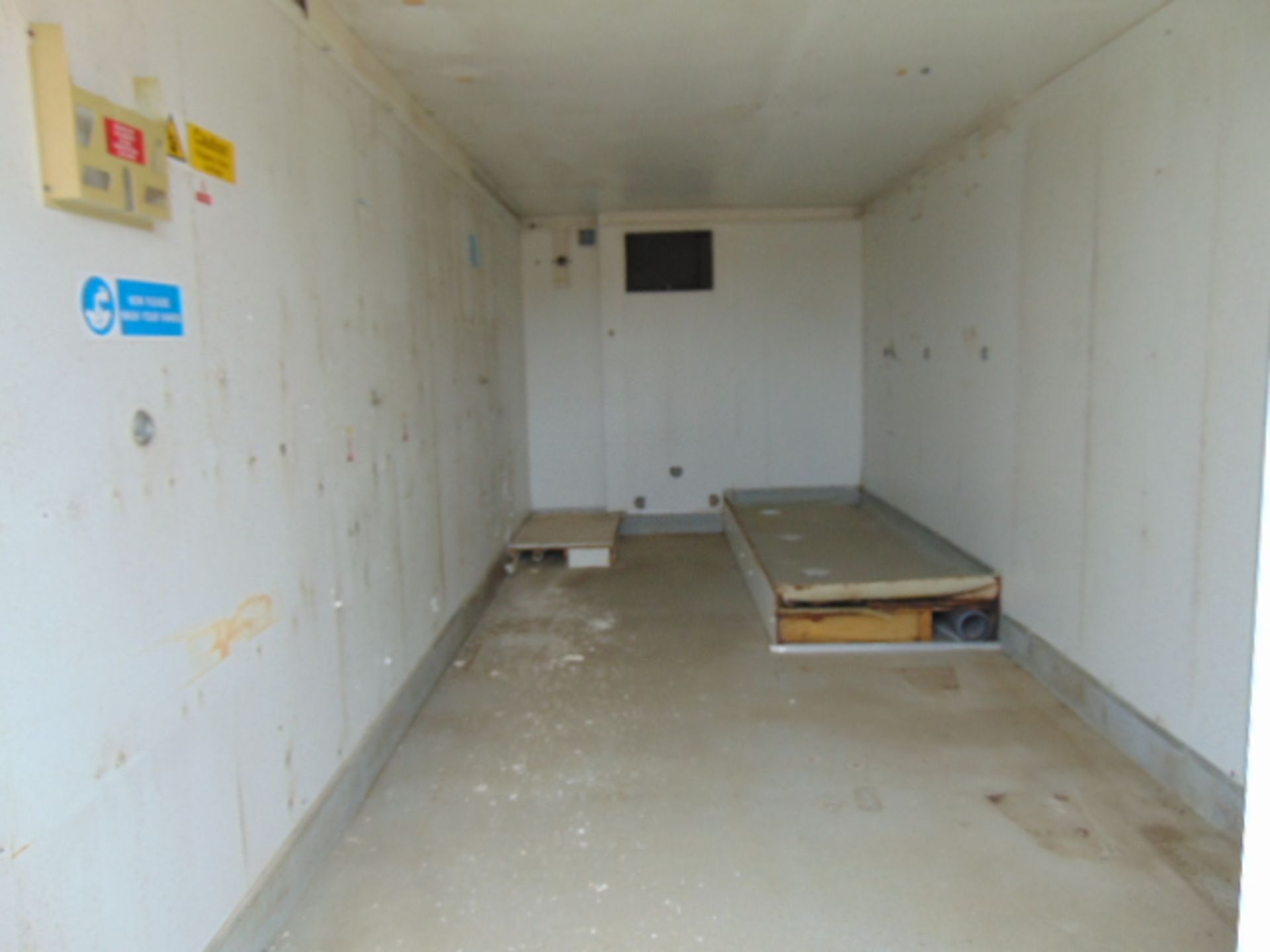 20ft Insulated ISO Container with fork handling positions, twist lock castings etc - Image 12 of 15