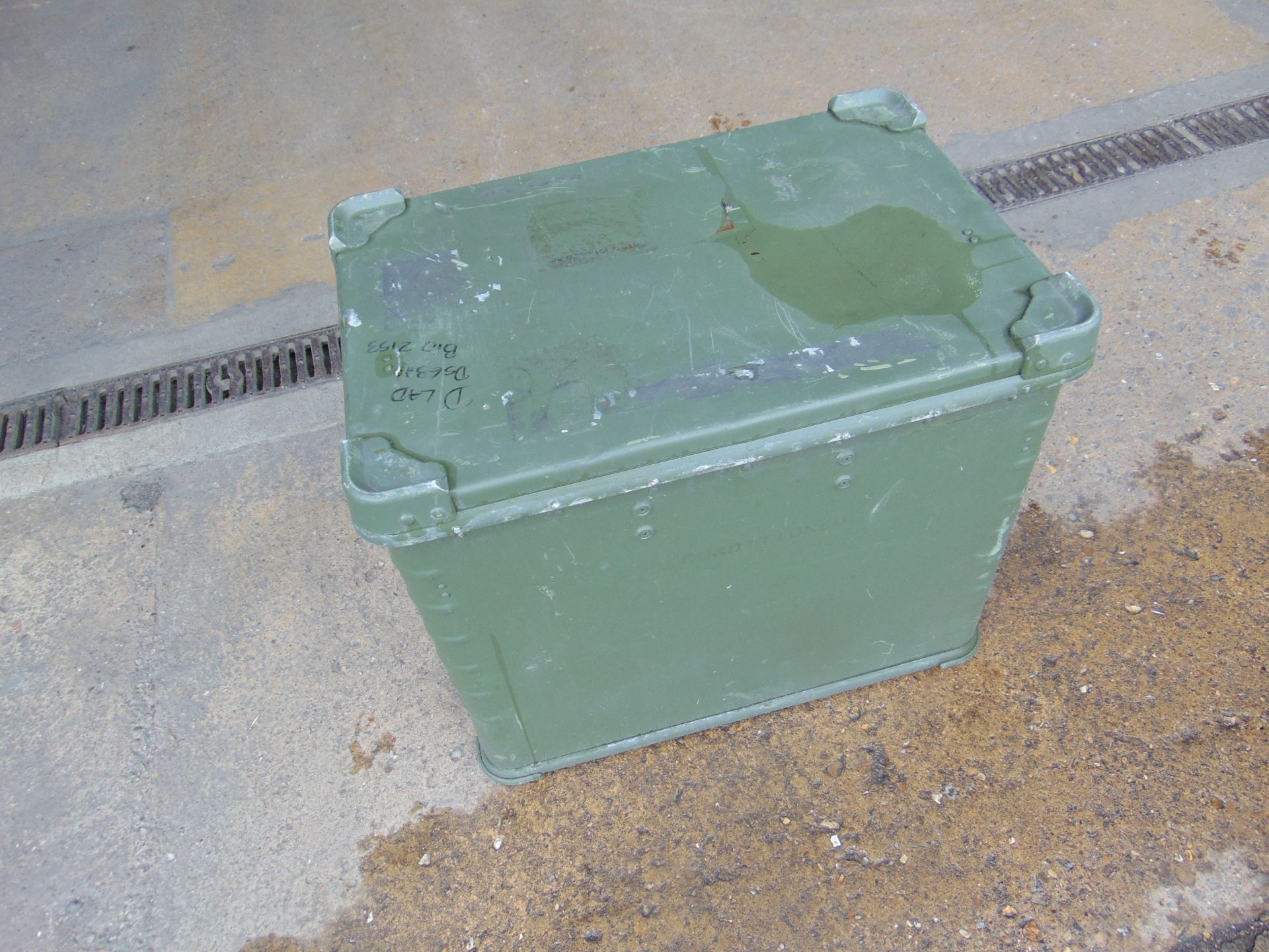 Stackable Aluminium Storage Box L60cm x W43cm x H50cm - Image 5 of 5