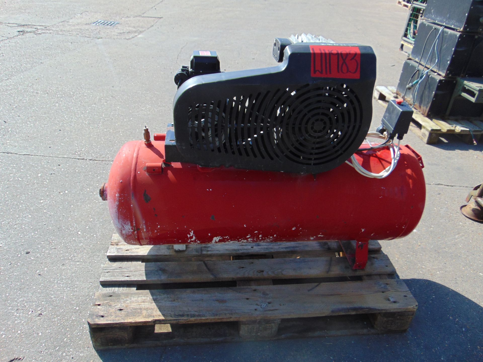 SIP 240 Volt Workshop Compressor as shown - Image 5 of 7