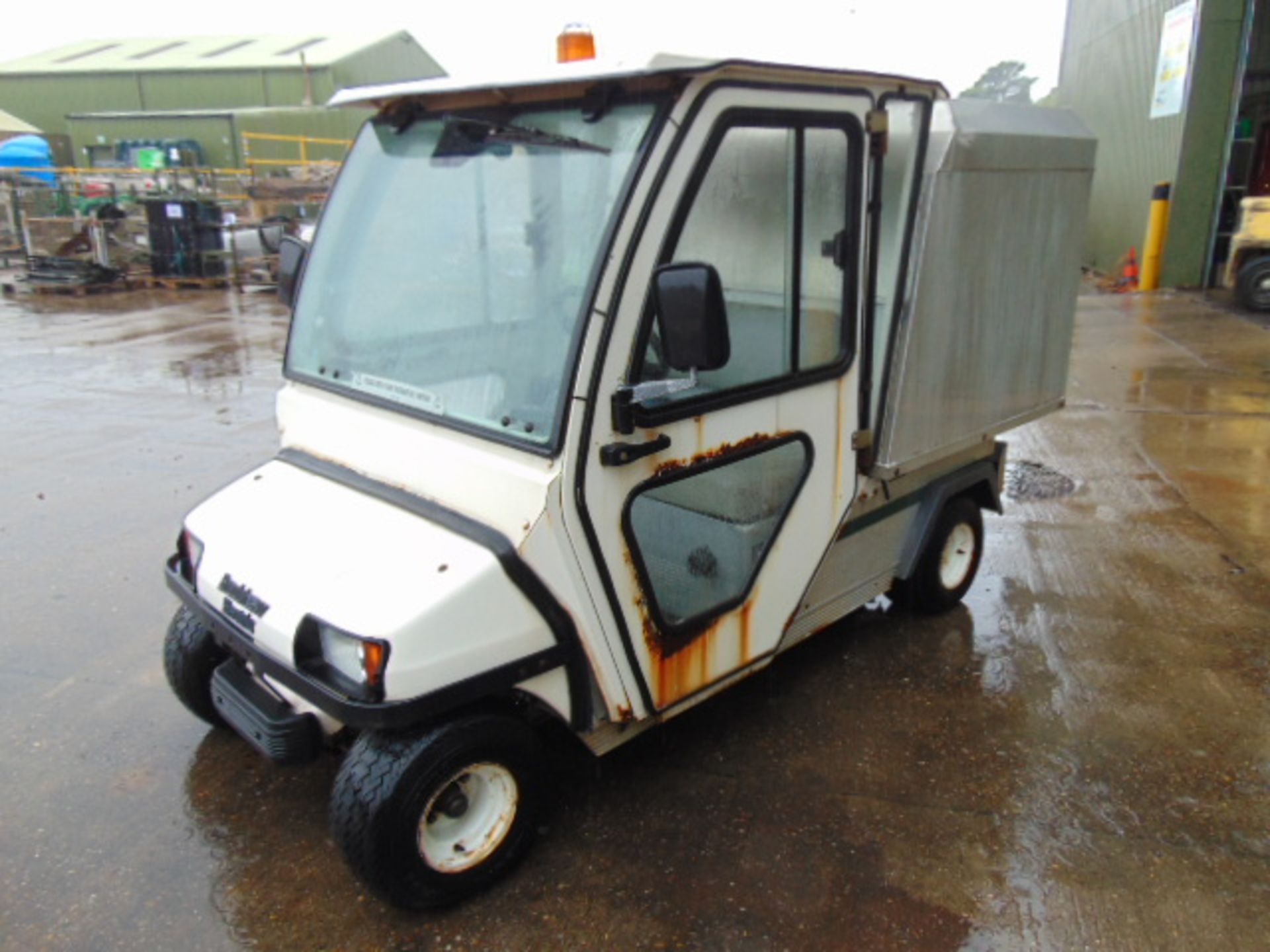 Club Car Turf 2 Carryall Electric Utility Truck ONLY 1,485 HOURS! - Image 3 of 18