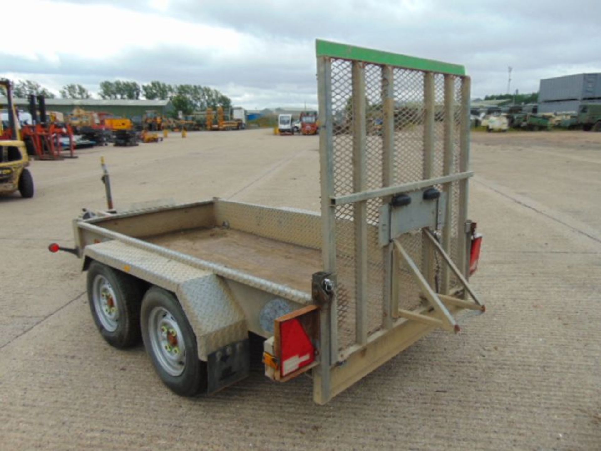 Indespension 2.25 Tonne Twin Axle Plant Trailer c/w Ramps - Image 8 of 11