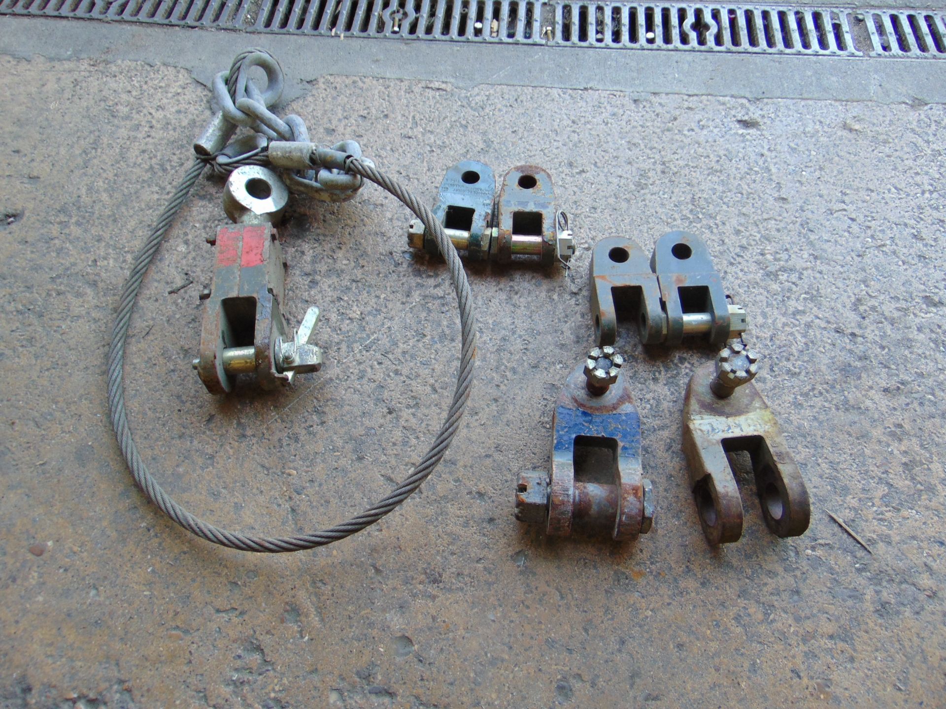Recovery Adaptors and Equipment as used on Foden Recovery 6x6