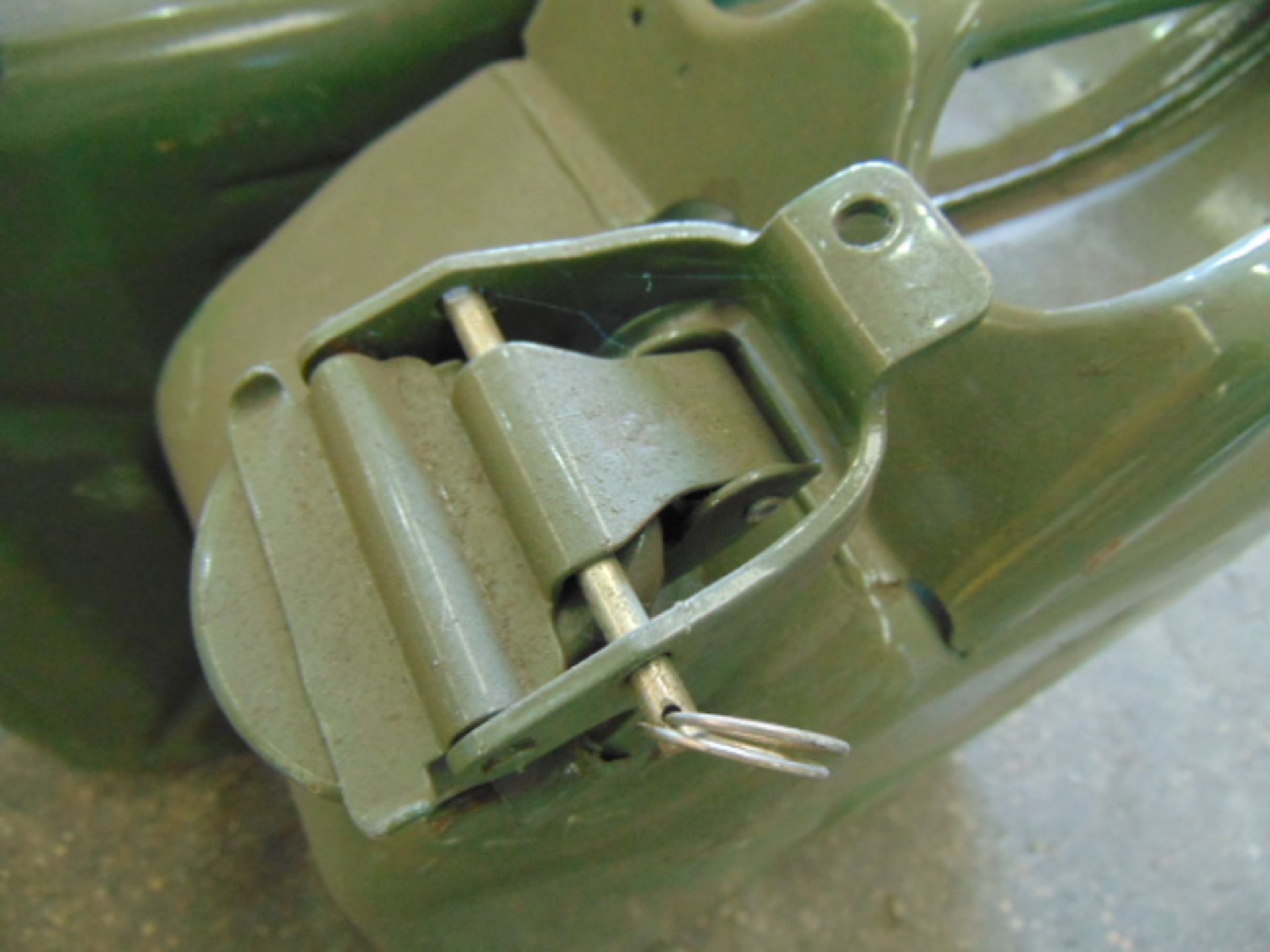 2 x Unissued NATO Issue 20L Jerry Cans - Image 2 of 3