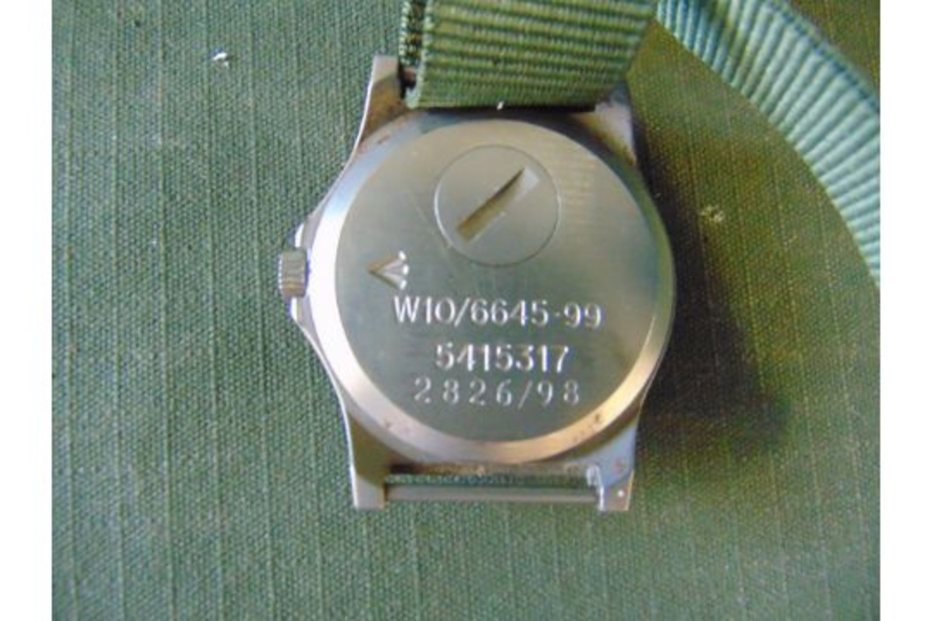 CWC W10 British Army Service Watch Nato Marked Date 1998 New battery and strap - Image 2 of 3