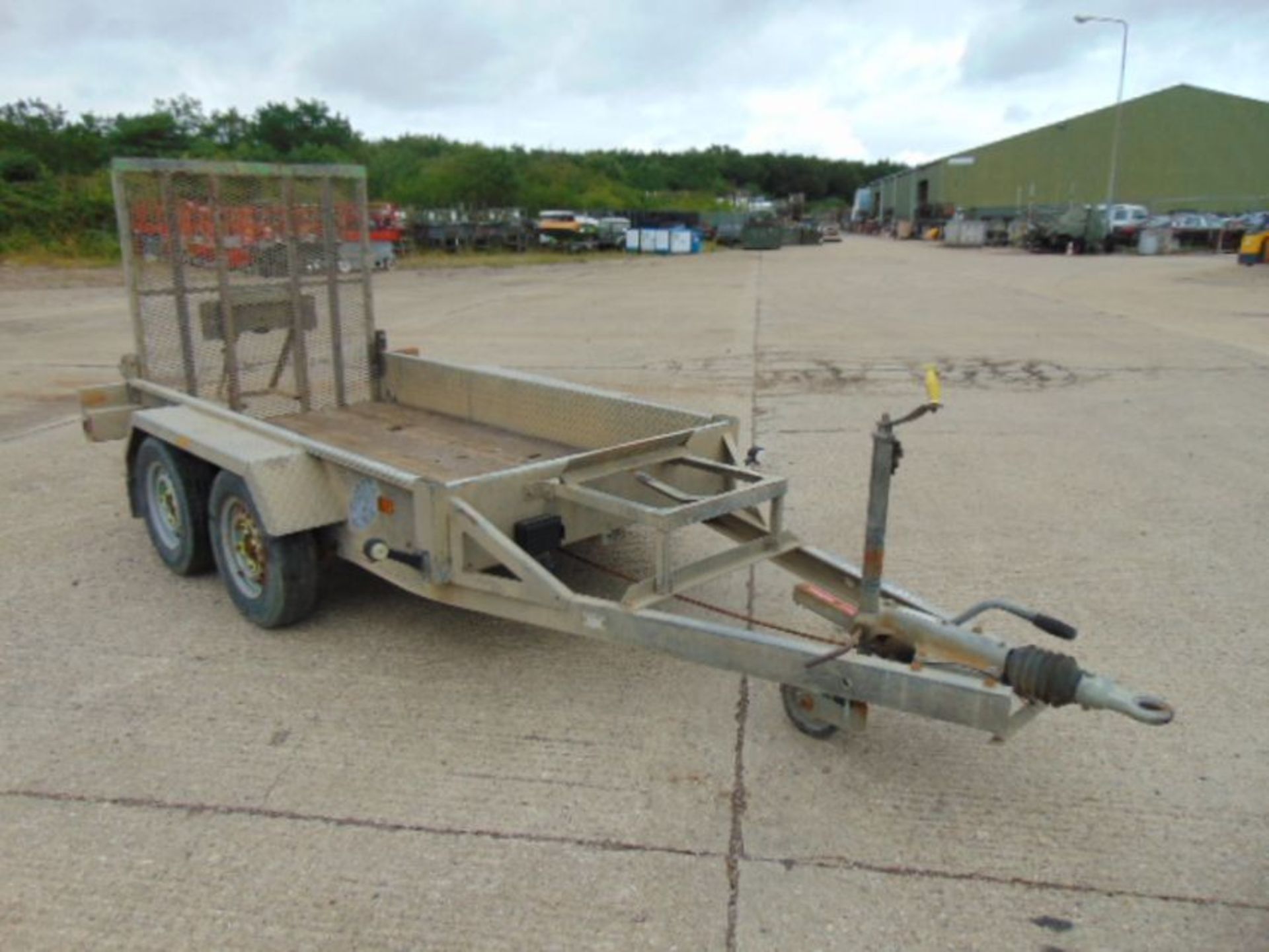 Indespension 2.25 Tonne Twin Axle Plant Trailer c/w Ramps - Image 3 of 11