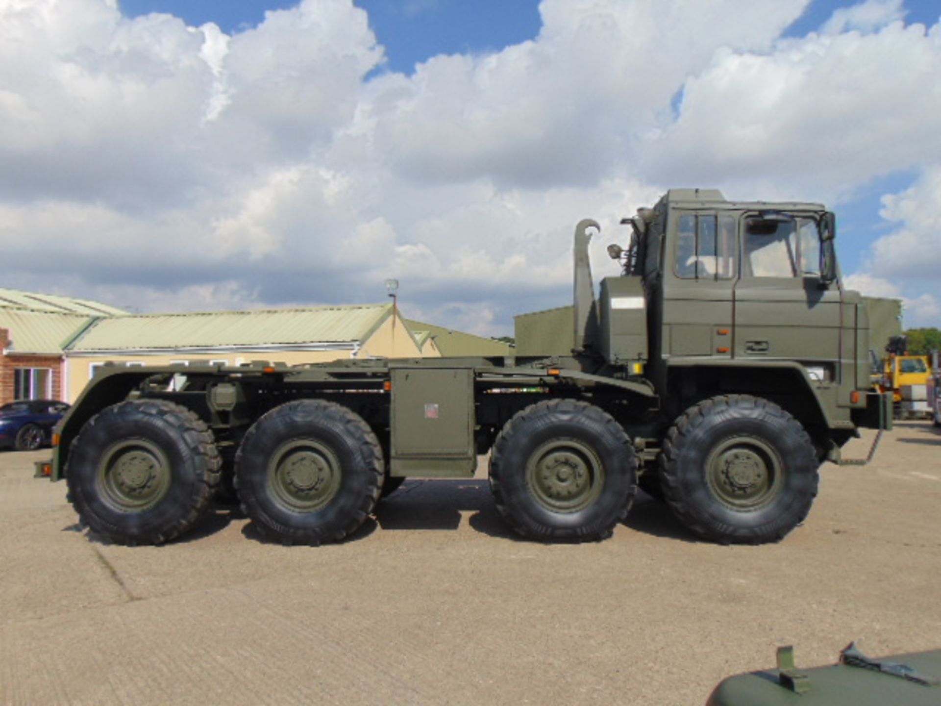 Foden 8x6 DROPS LHD Hook Loader ONLY 38,081Km! - Image 5 of 25