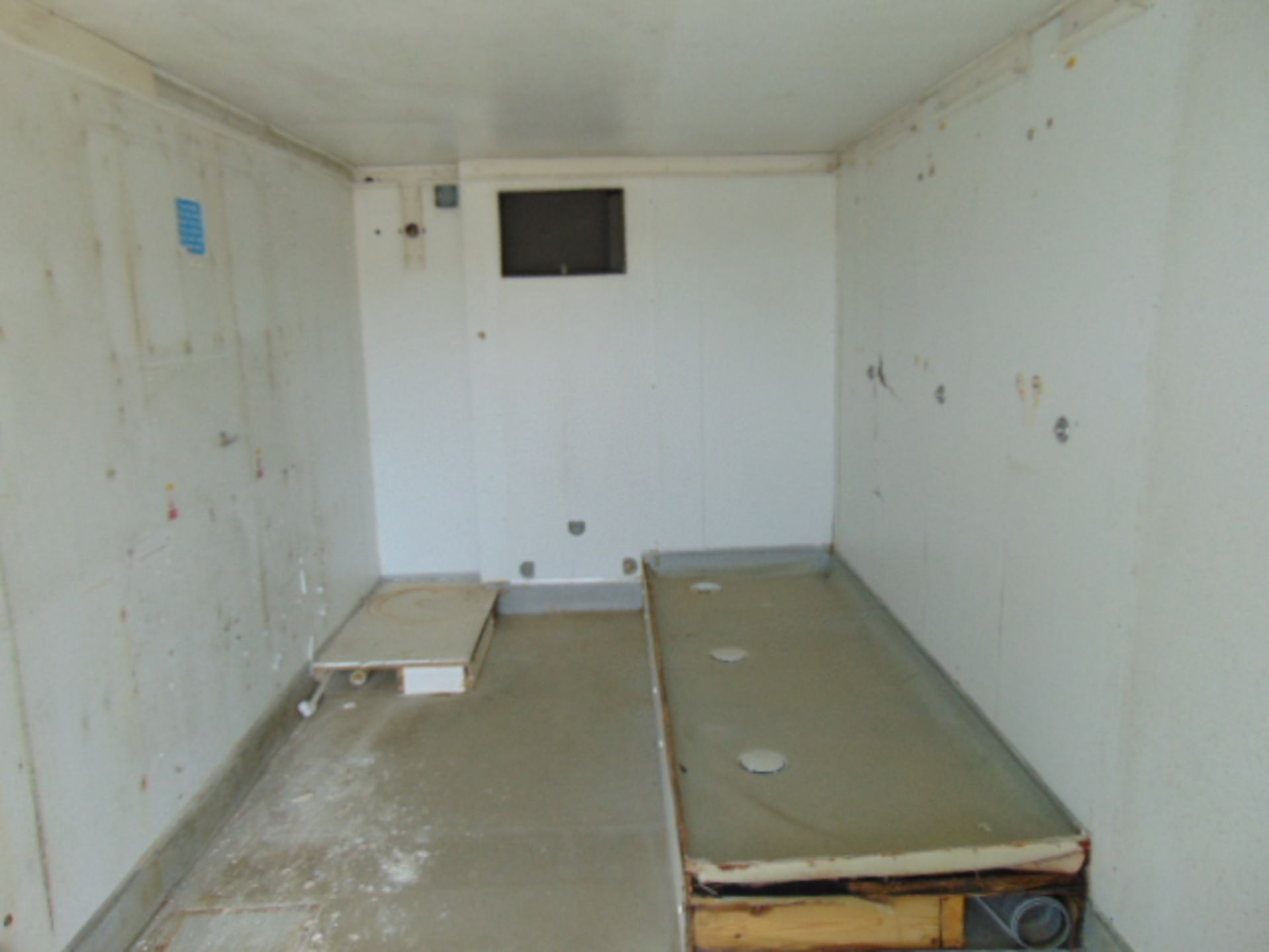 20ft Insulated ISO Container with fork handling positions, twist lock castings etc - Image 13 of 15