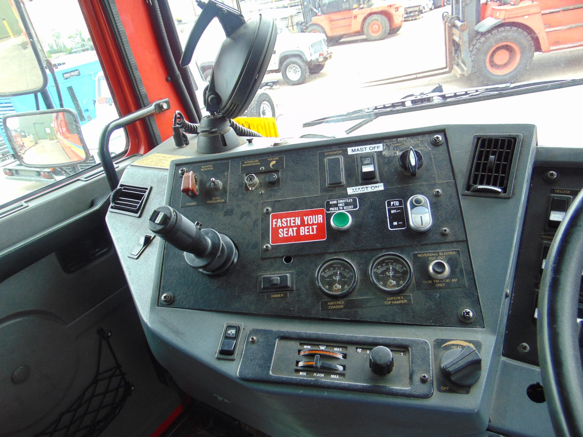 Carmichael International MFV 2, Airfield 6x6 Crash Tender 2014 Fitted with 700hp Cat c18 engine. - Image 29 of 30