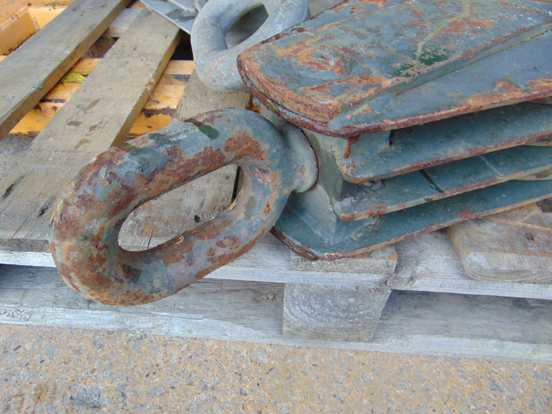 Triple Pulley Block 1/2" Dia. Rope SWL 7 Ton - Image 5 of 6