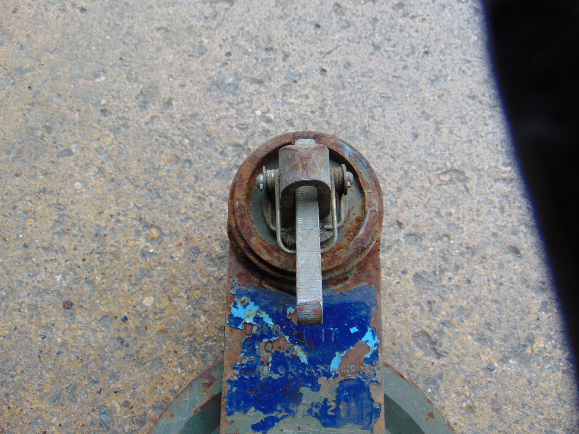 CVR(T) Recovery Pulley Block 1T with pin as used on Samson Recovery Vehicle - Image 5 of 7