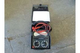 UNIVERSAL MODEL 8 AVOMETER C/W LEADS ETC